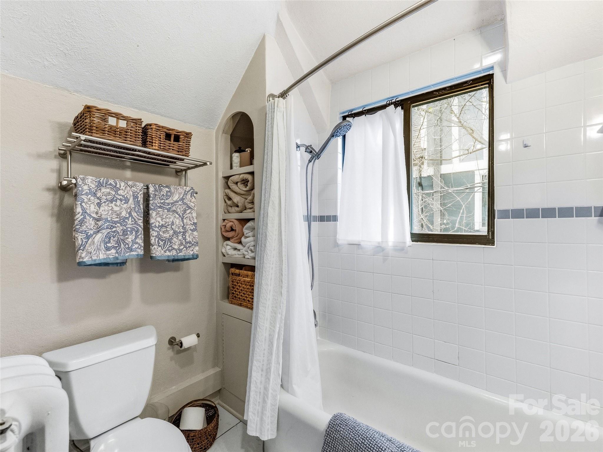 4 Duke Street Property Photo 27