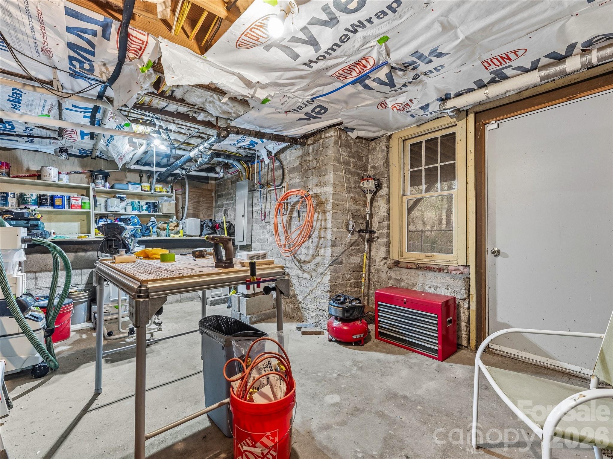 4 Duke Street Property Photo 37