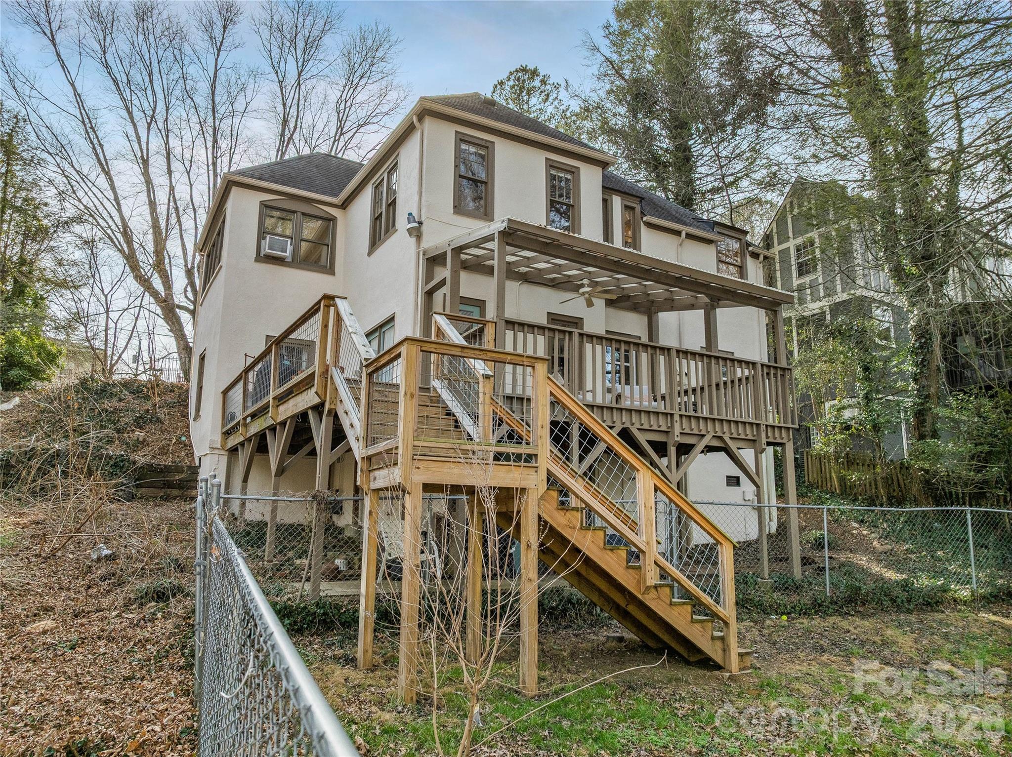 4 Duke Street Property Photo 46