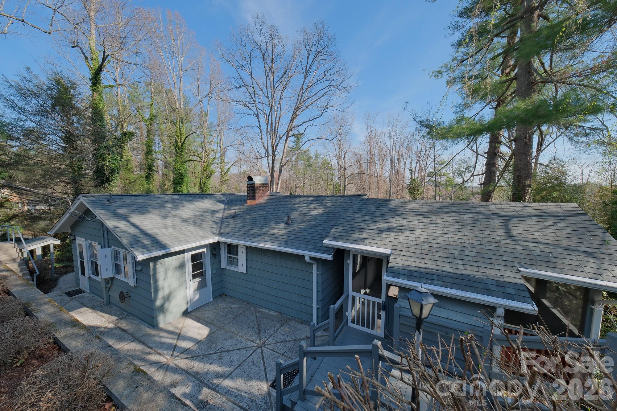 71 Norfolk Lane Property Photo 2