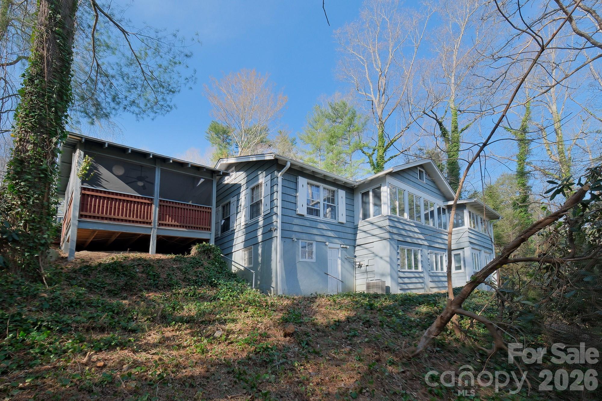 71 Norfolk Lane Property Photo 8