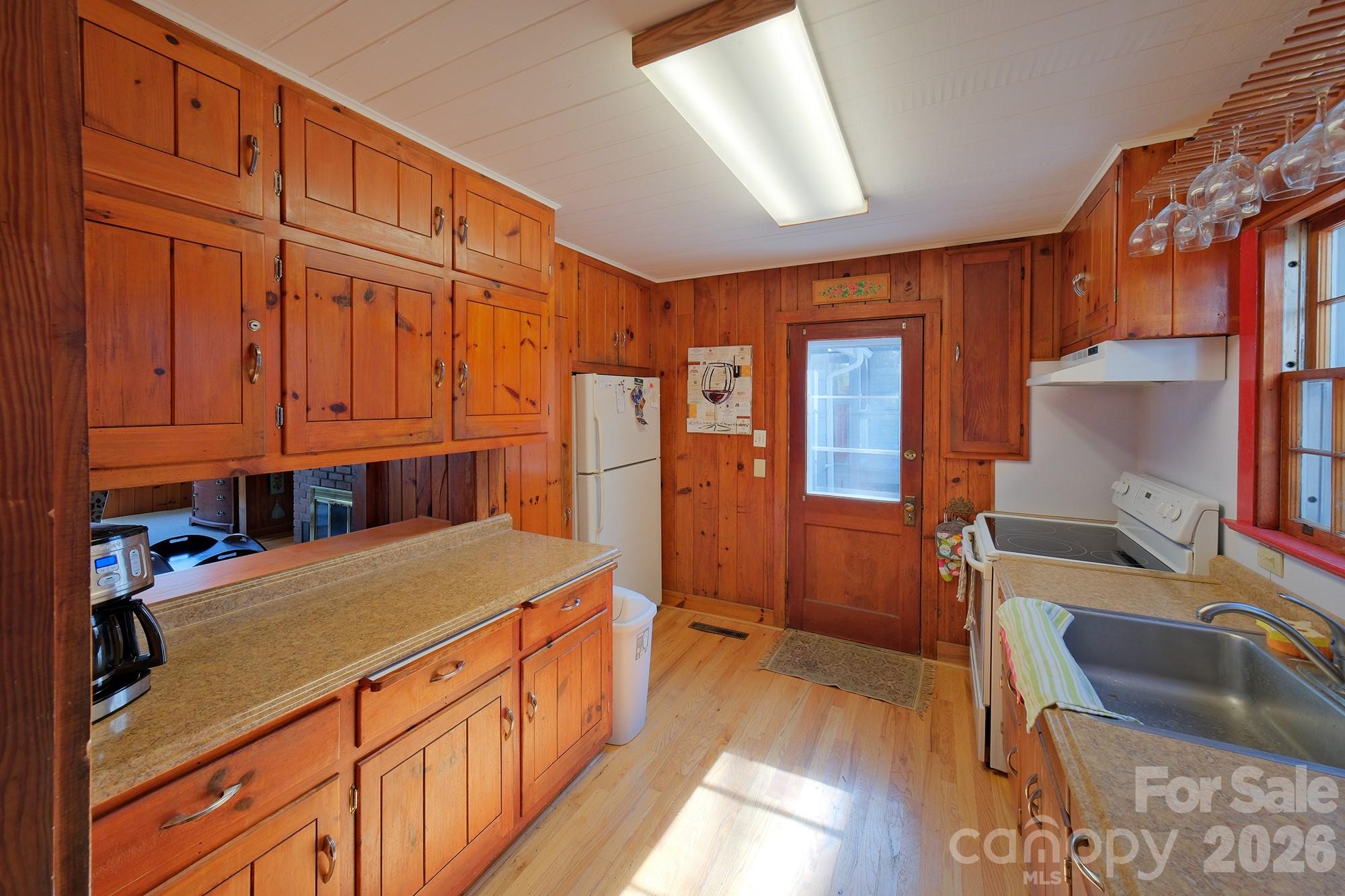 71 Norfolk Lane Property Photo 11