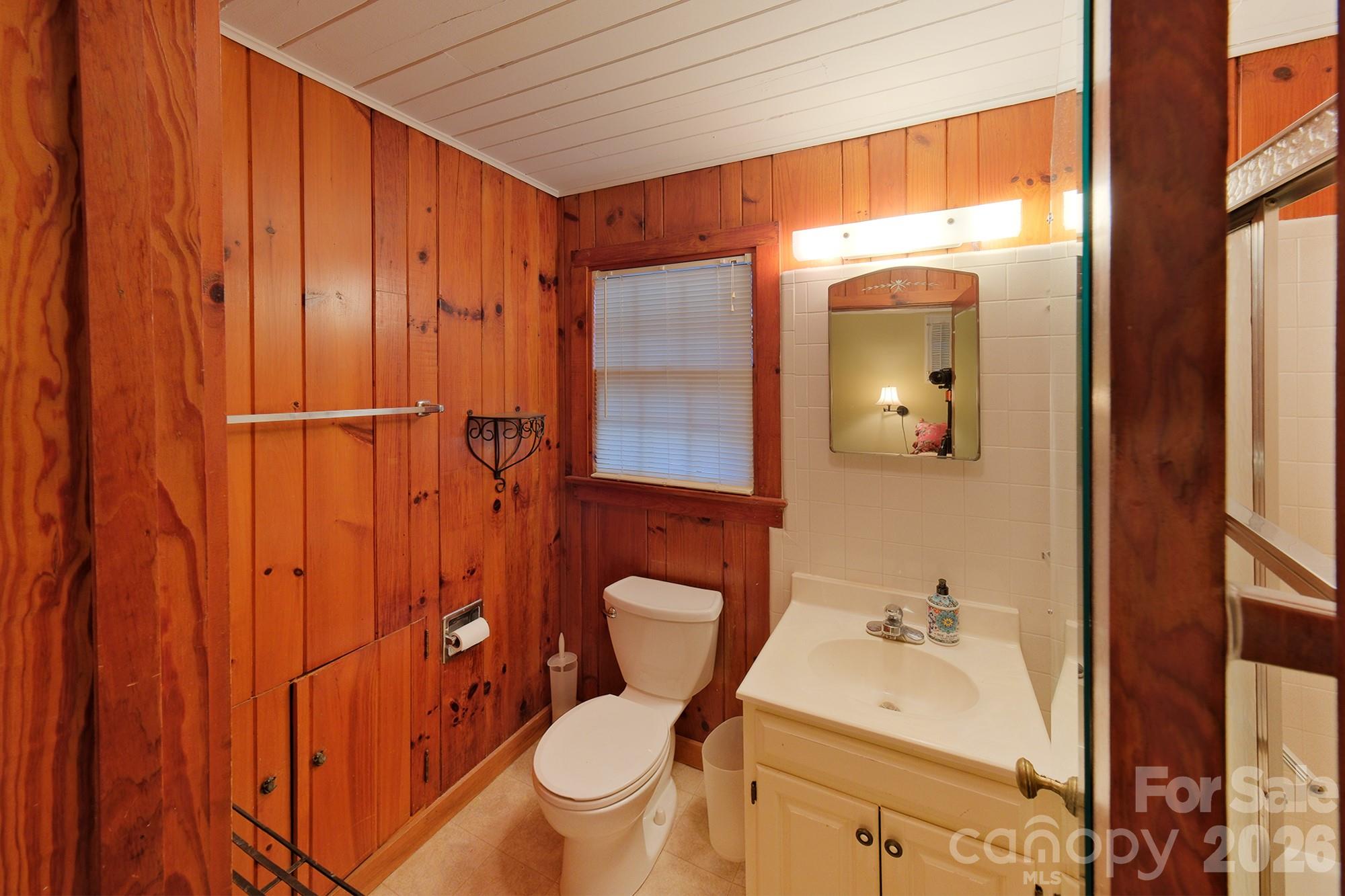 71 Norfolk Lane Property Photo 16