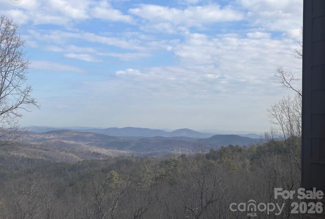 5475 Pine Ridge Drive Property Photo 2