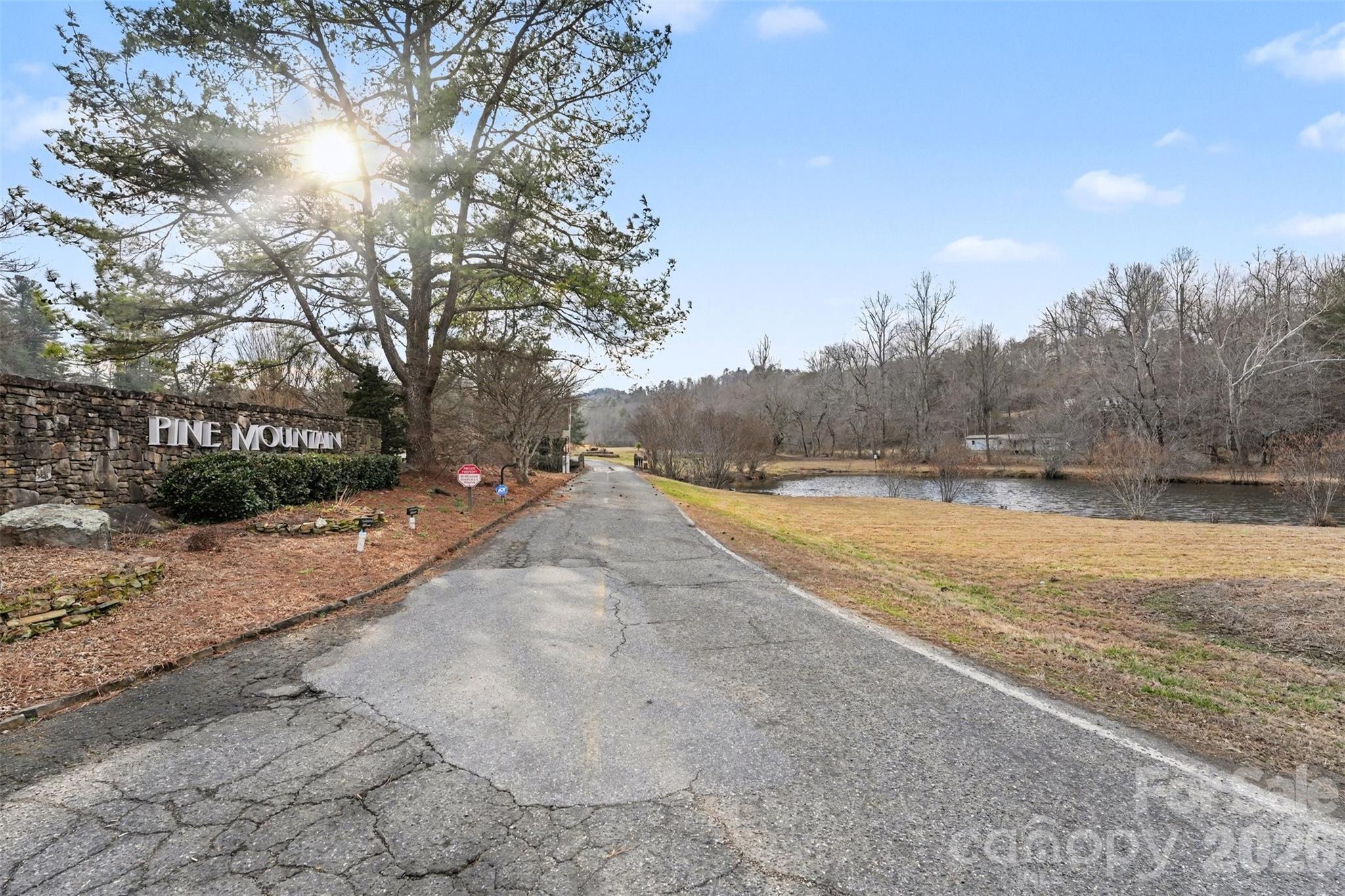 5475 Pine Ridge Drive Property Photo 26