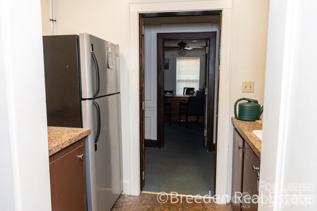 204 E Mcdowell Street Property Photo 5