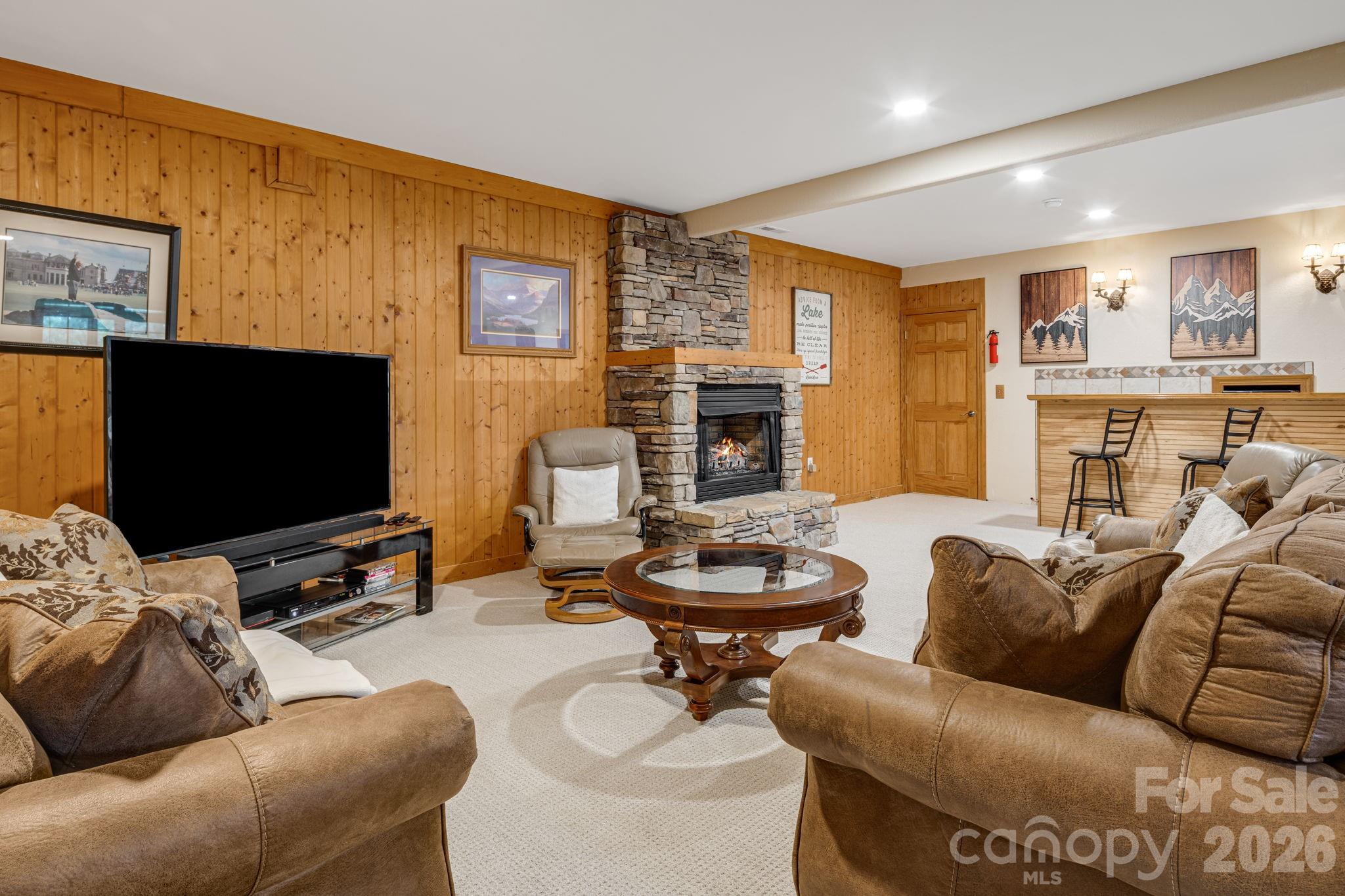 189 Cameron Lane Property Photo 23