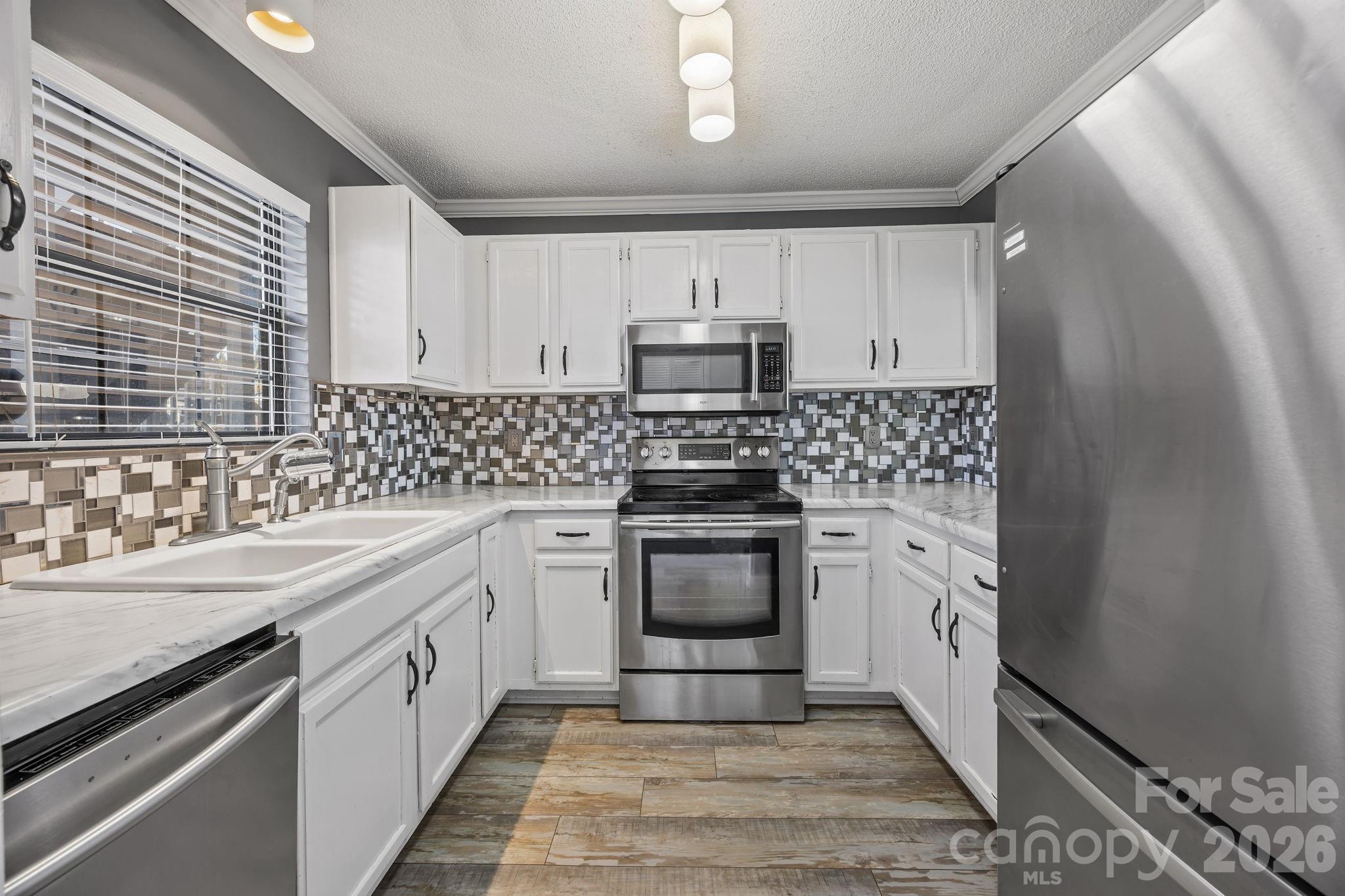 7602 Woods Lane 23 Property Photo 7