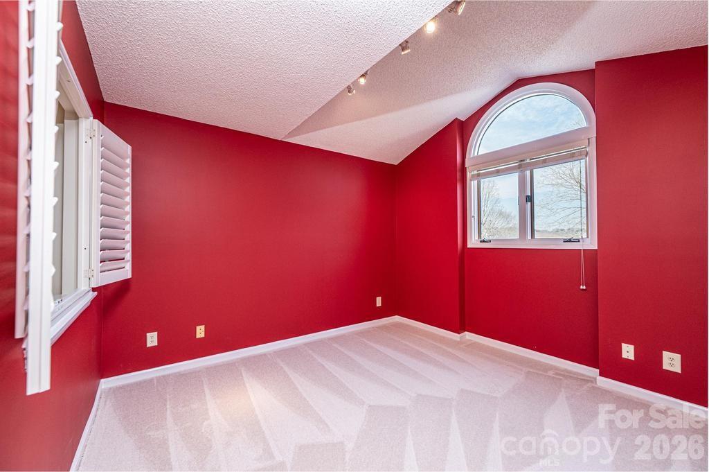 2231 6th Street 16 Property Photo 28