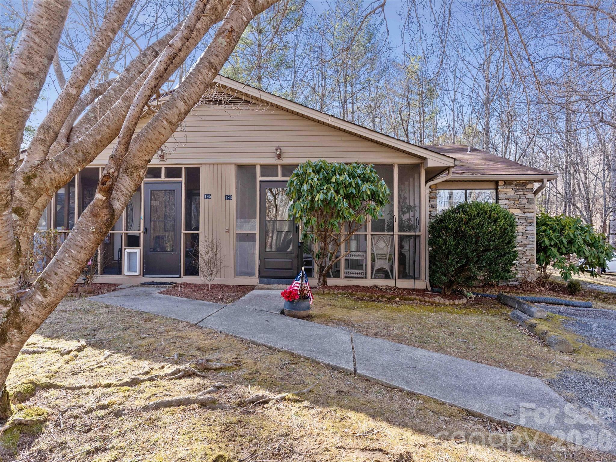 193 Freedom Road Property Photo 1