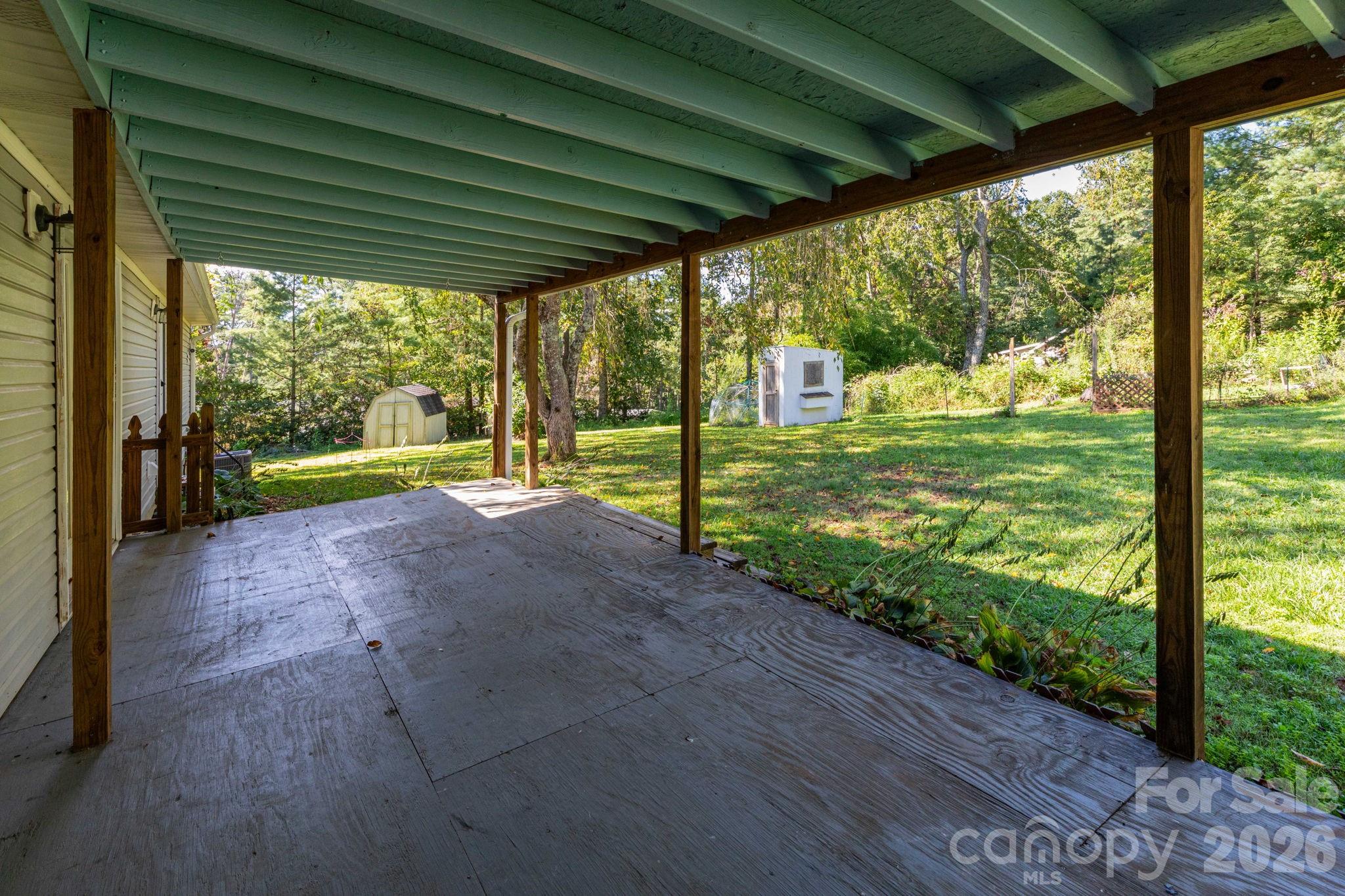 38 Mountainberry Lane Property Photo 7