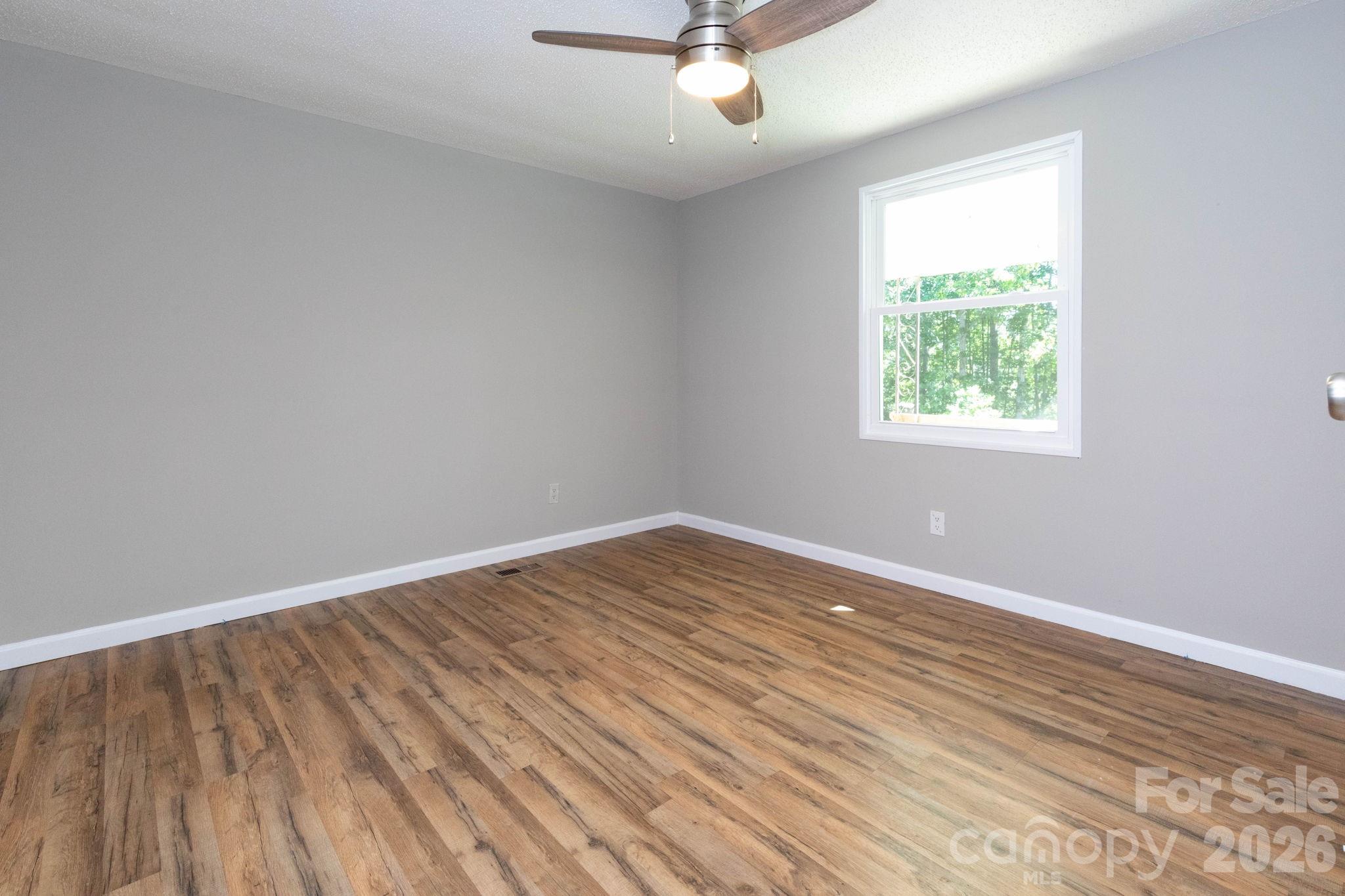38 Mountainberry Lane Property Photo 17