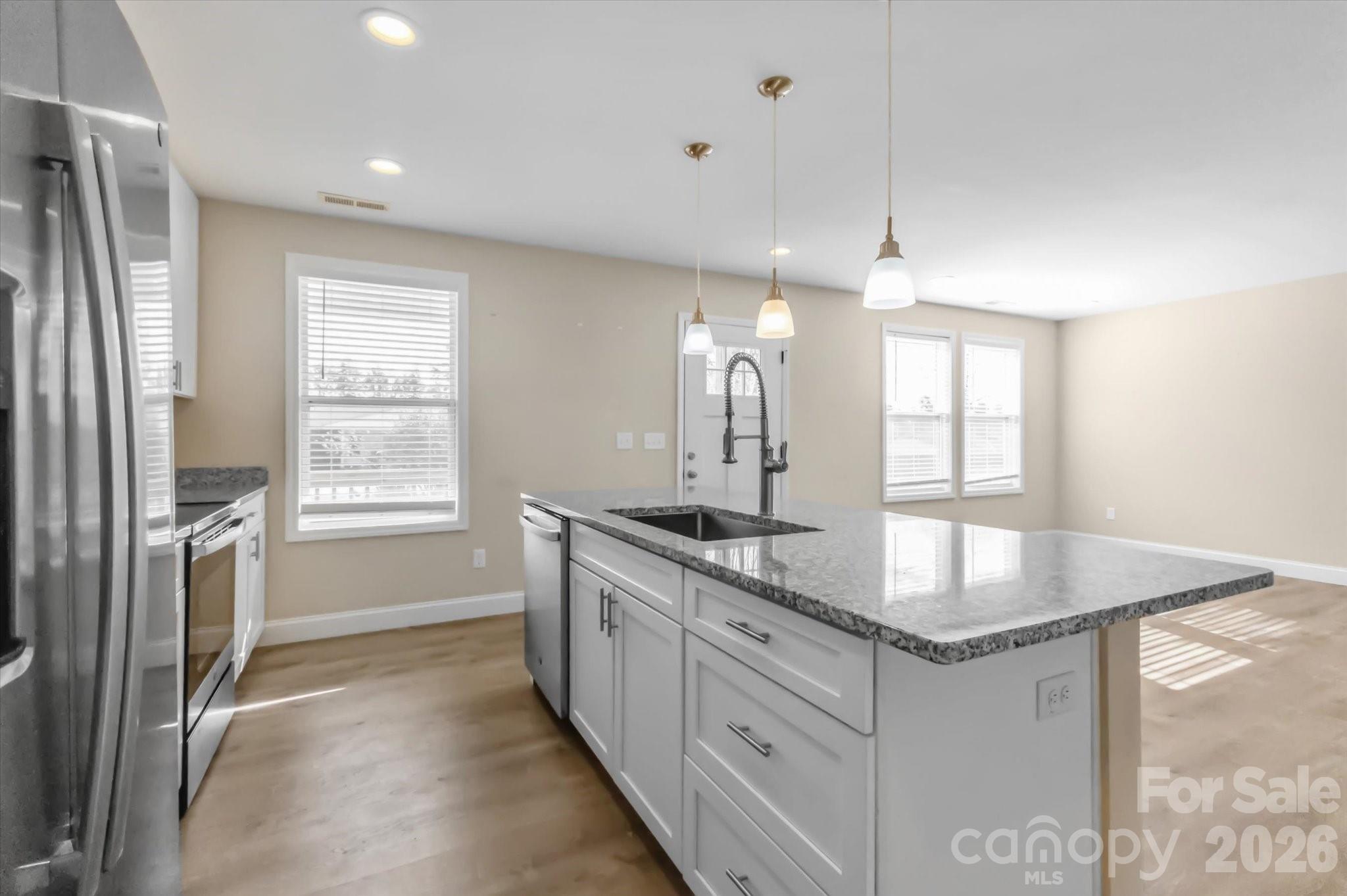 127 Hawthorne Drive Property Photo 13