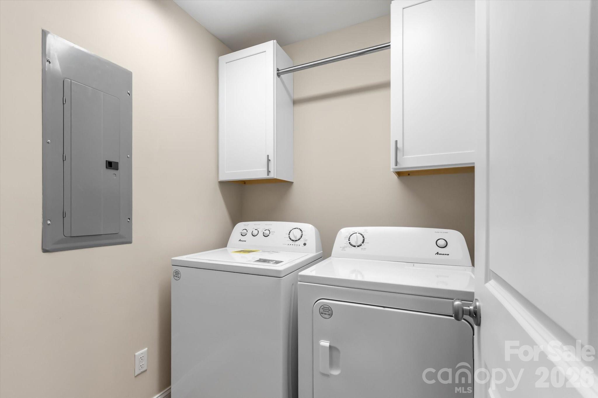 127 Hawthorne Drive Property Photo 14