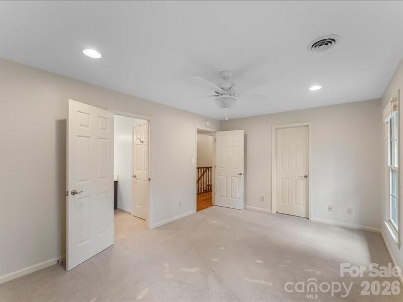 112 Parkland Street Property Photo 23