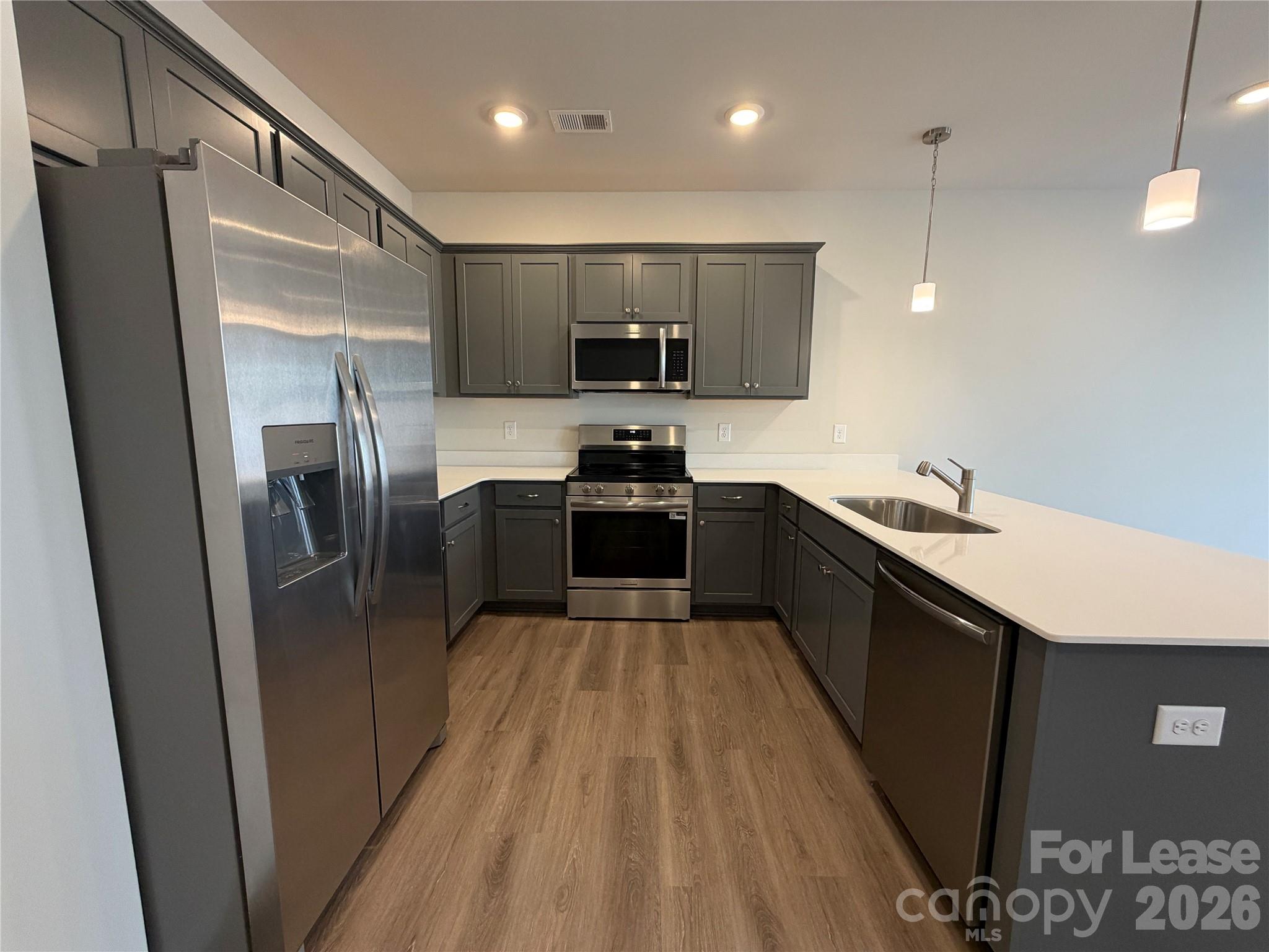 2529 Ruby Dixon Crossing Drive Property Photo 2