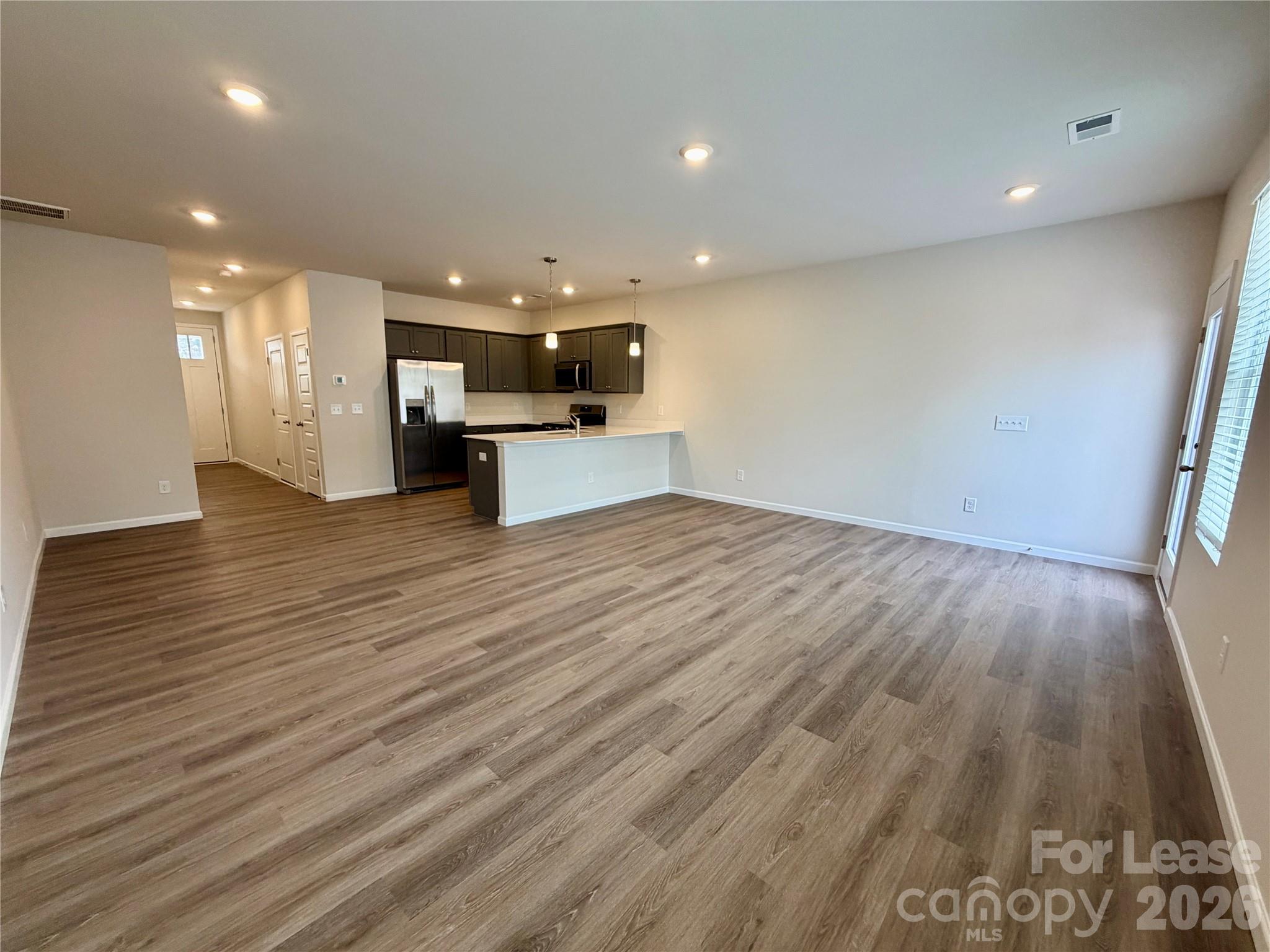 2529 Ruby Dixon Crossing Drive Property Photo 3