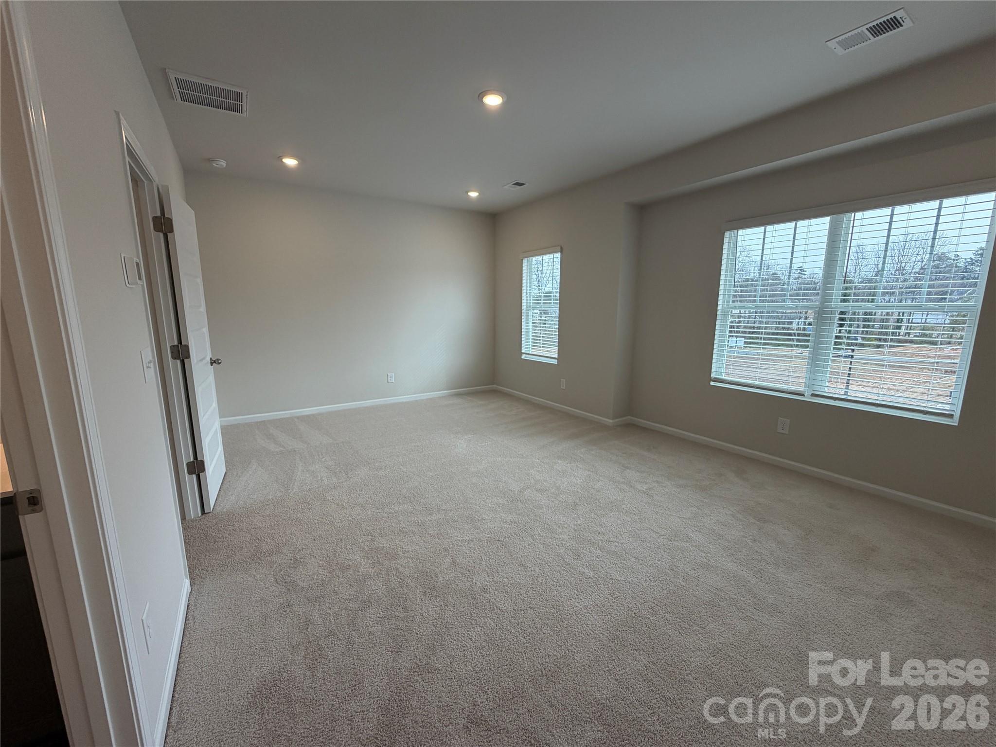 2529 Ruby Dixon Crossing Drive Property Photo 5