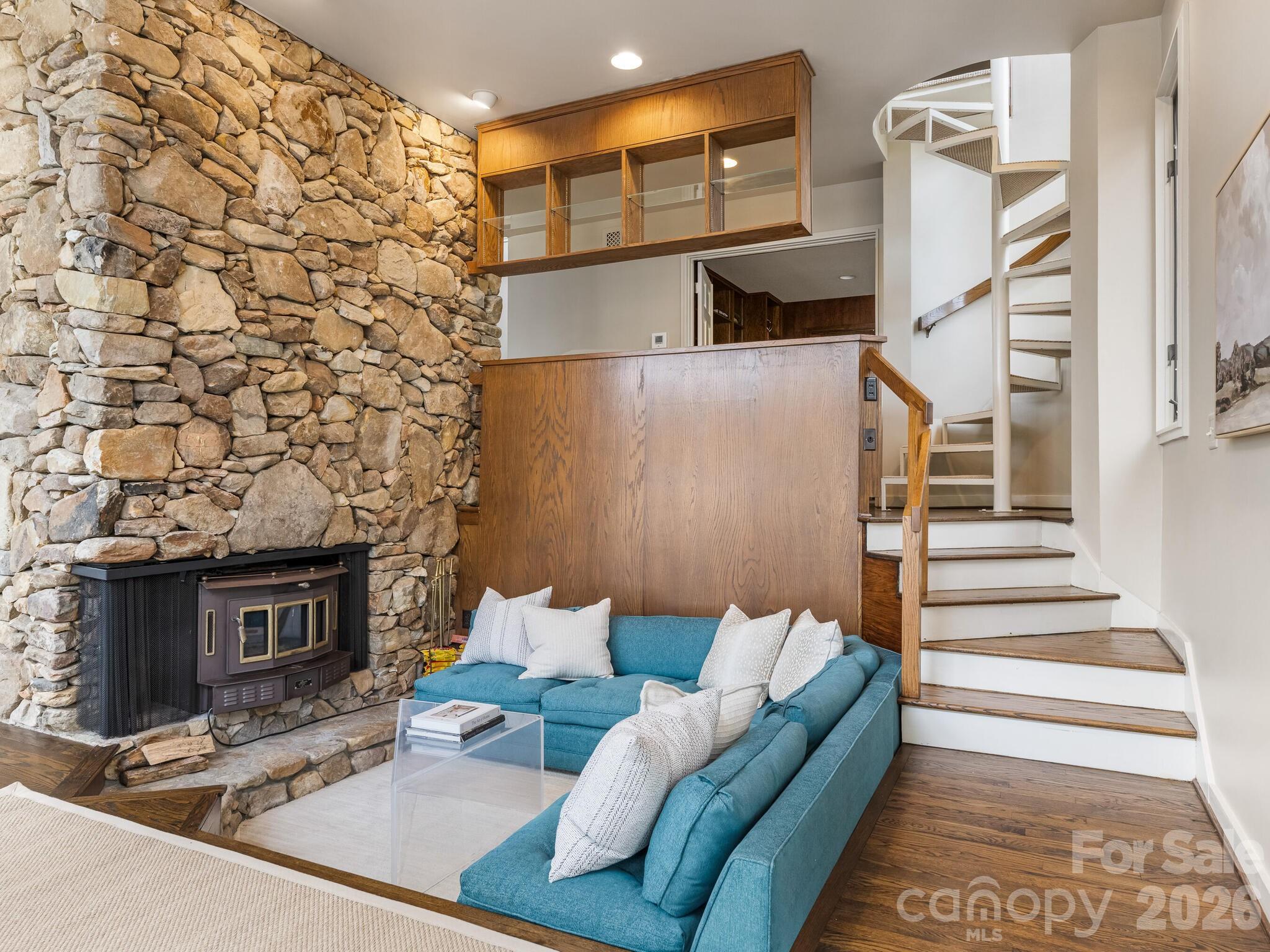 5101 Gorham Drive Property Photo 13