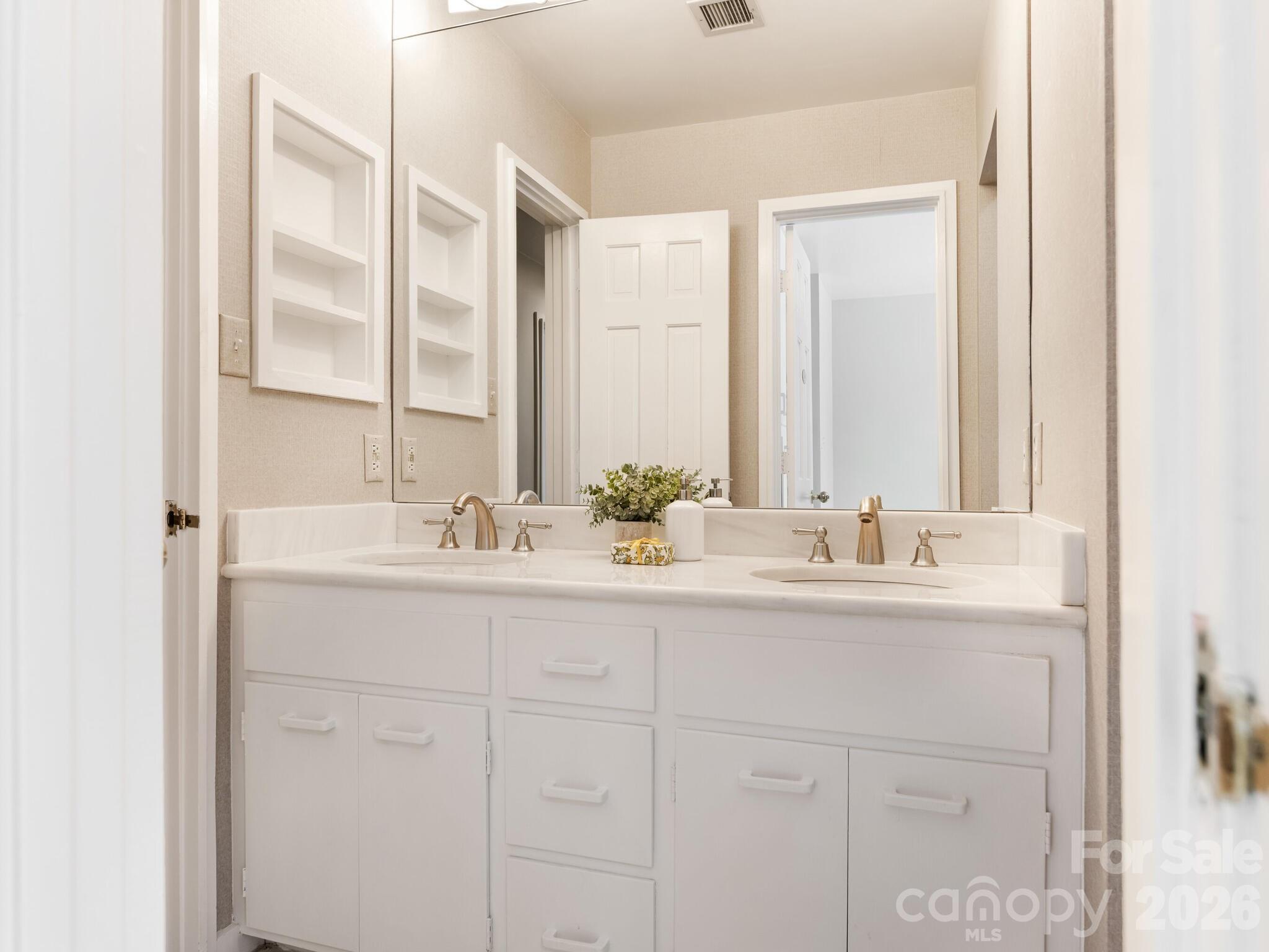 5101 Gorham Drive Property Photo 37