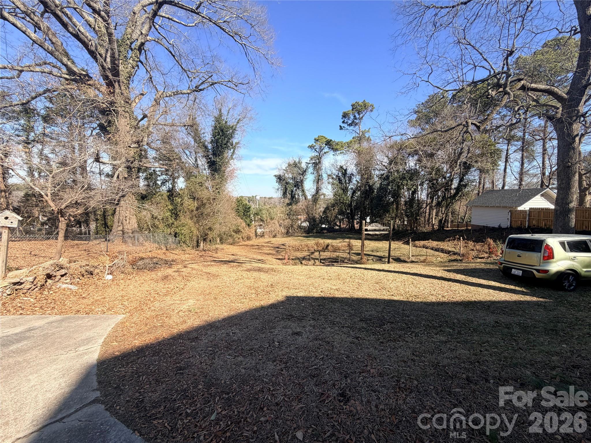 313 E Martin Street Property Photo 7