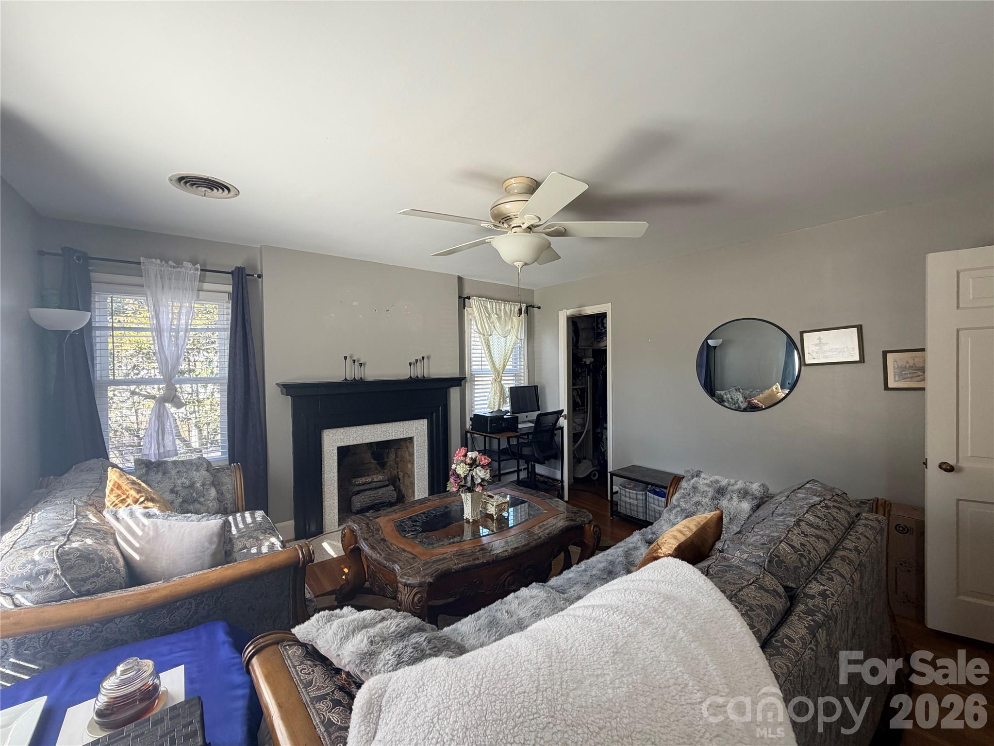 313 E Martin Street Property Photo 26