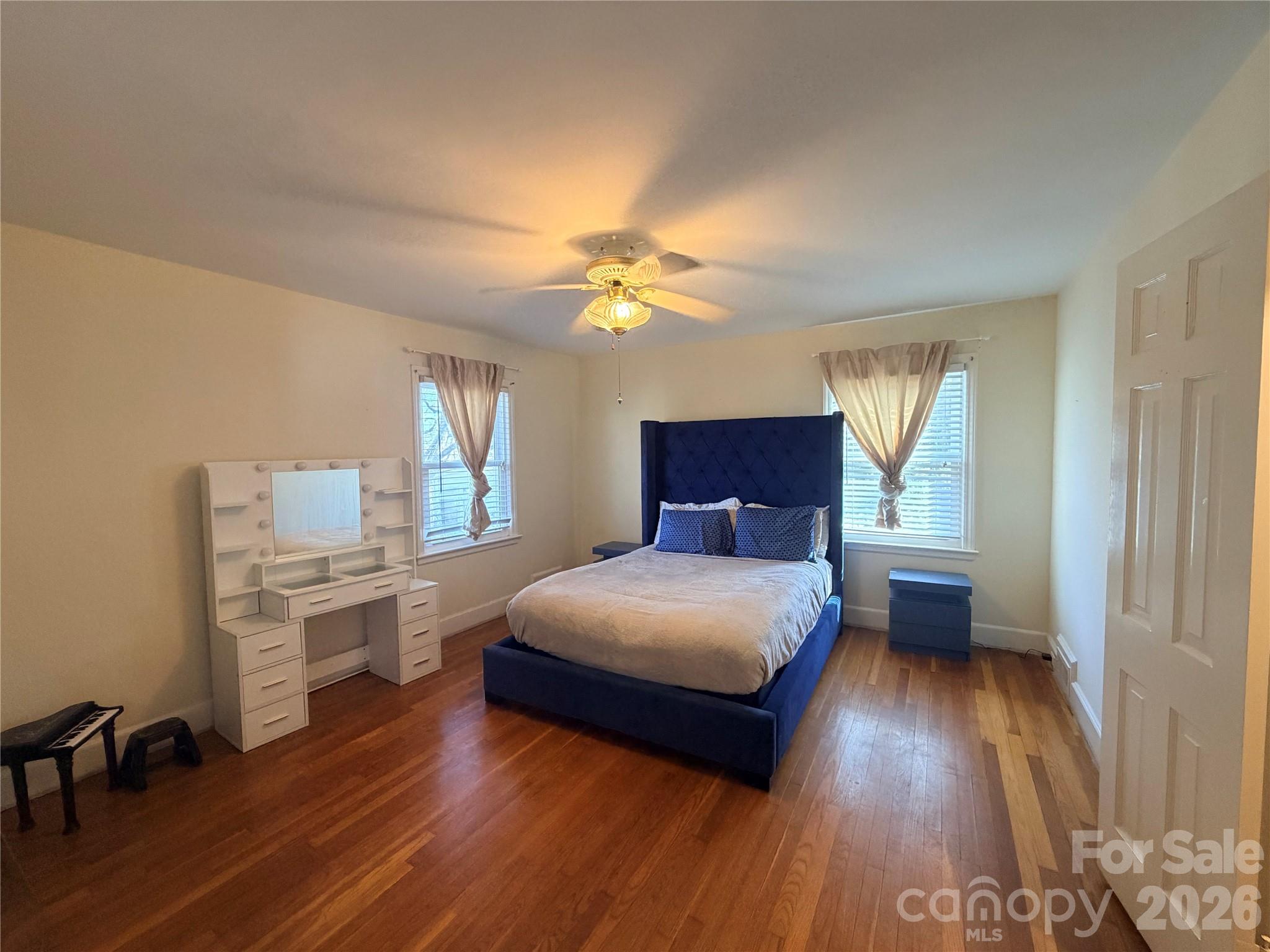 313 E Martin Street Property Photo 30