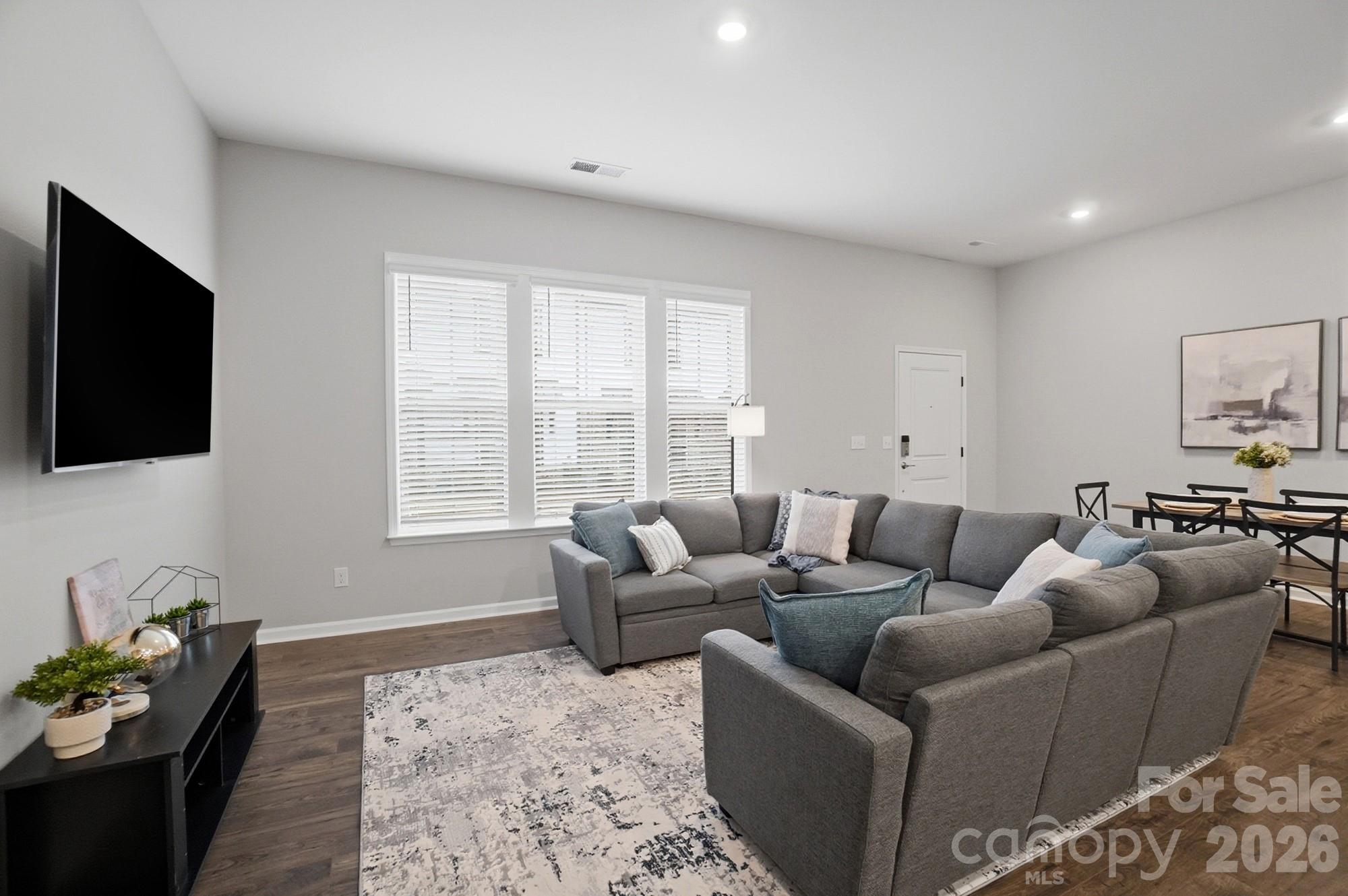 8928 Morning Mist Road Property Photo 5