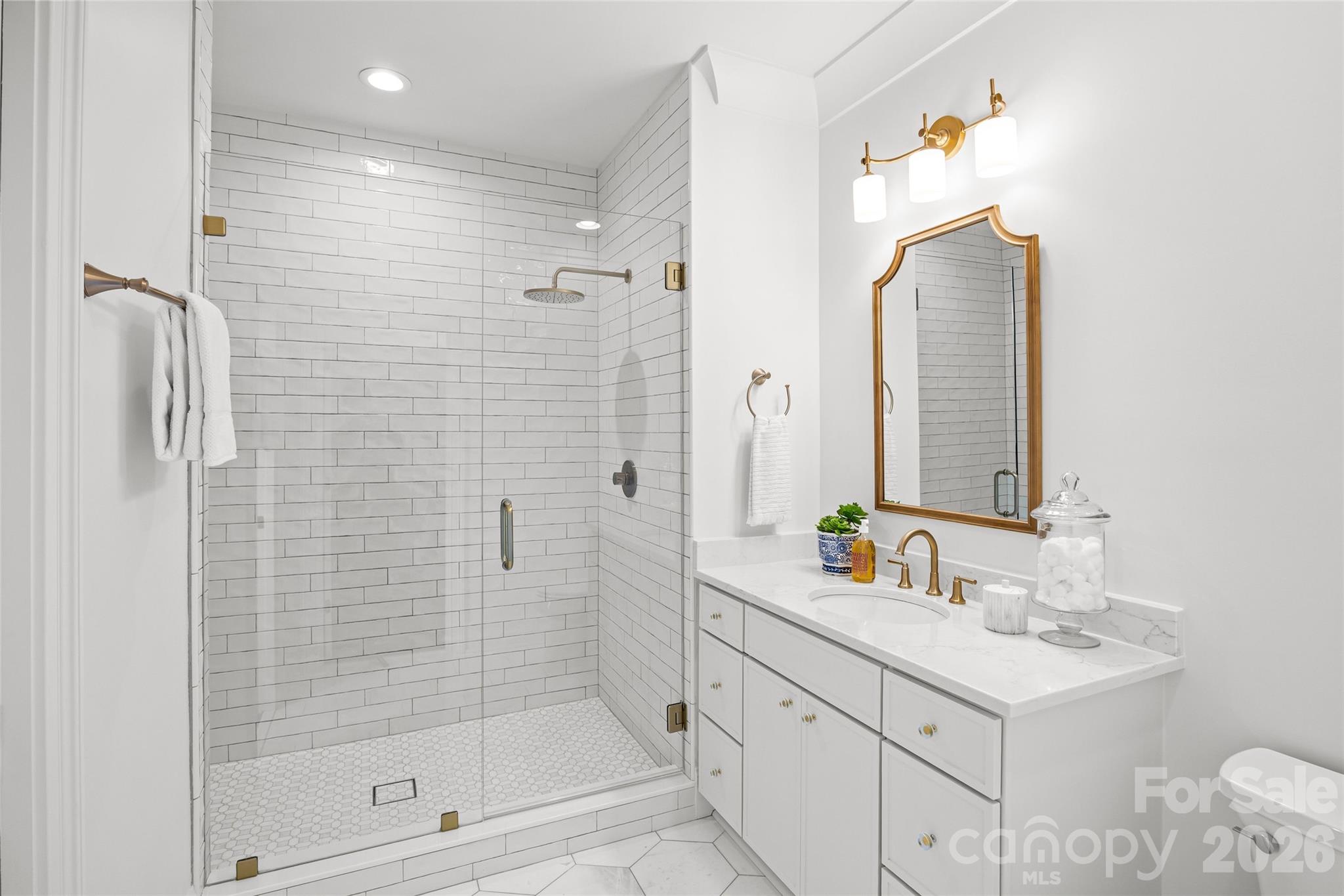 4715 Montclair Avenue Property Photo 33