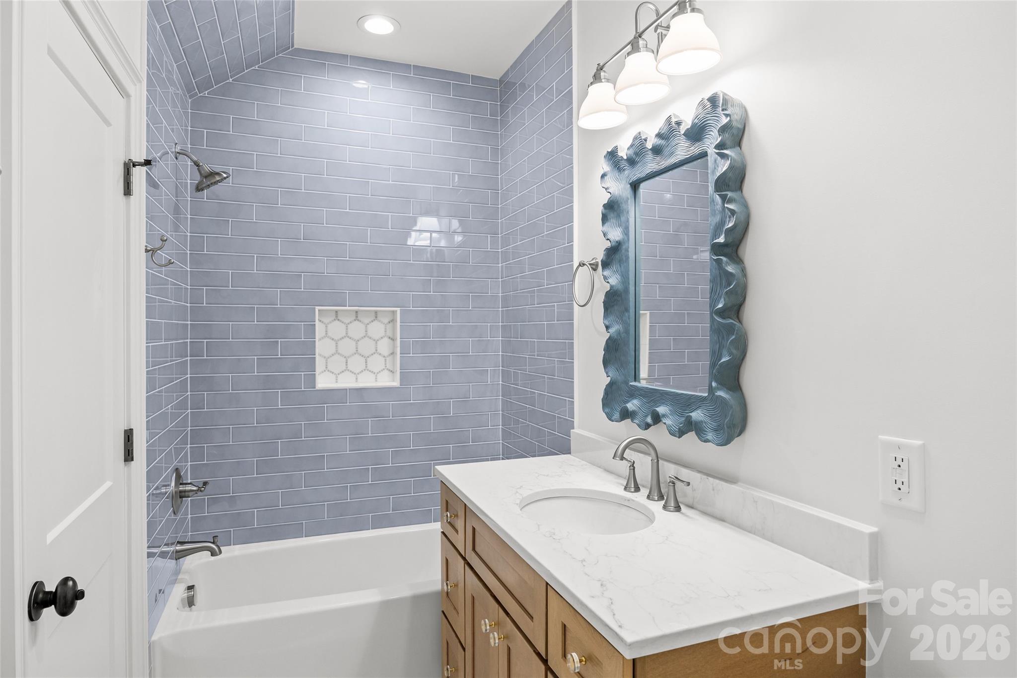 4715 Montclair Avenue Property Photo 38