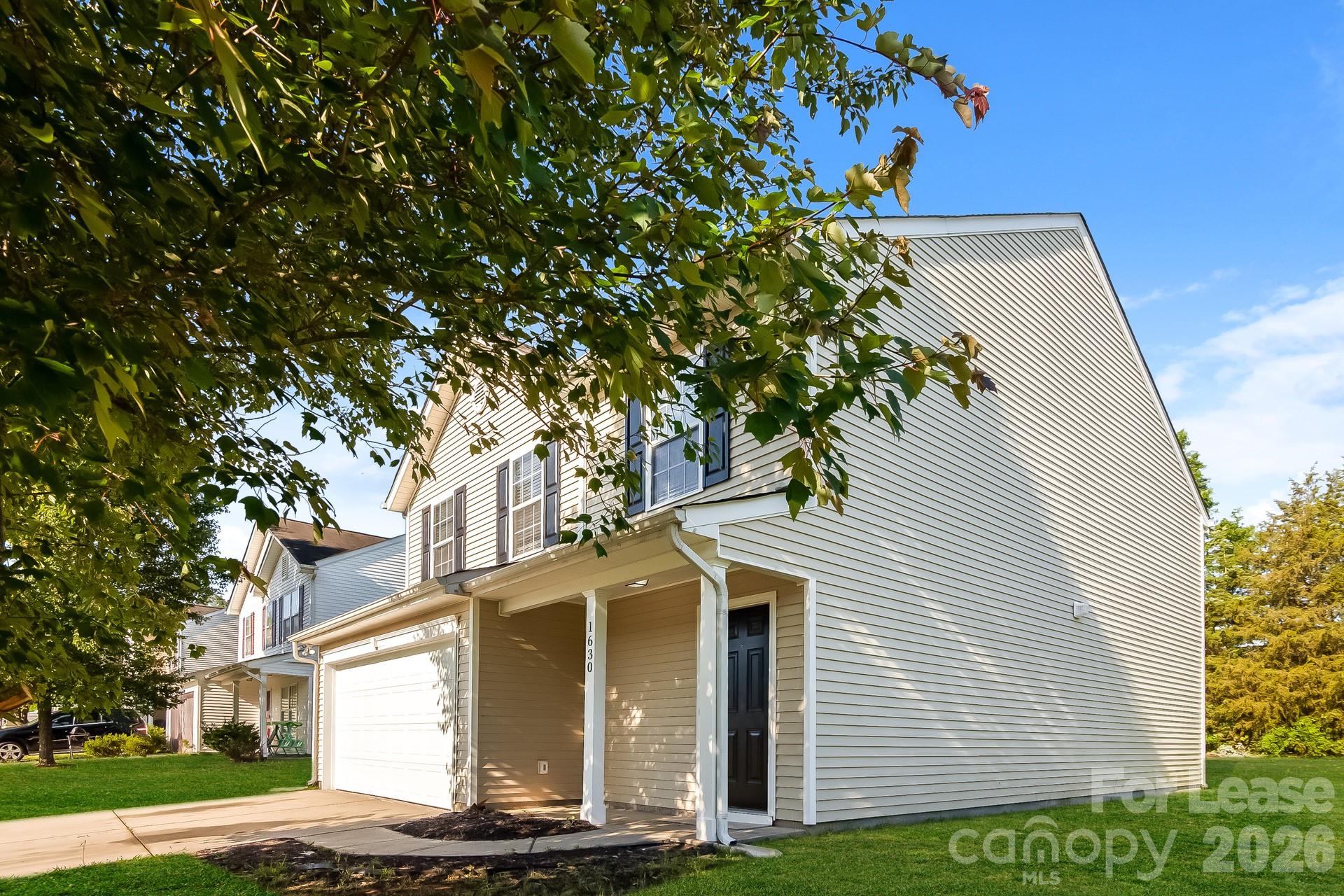 1630 Ledson Court Property Photo 2