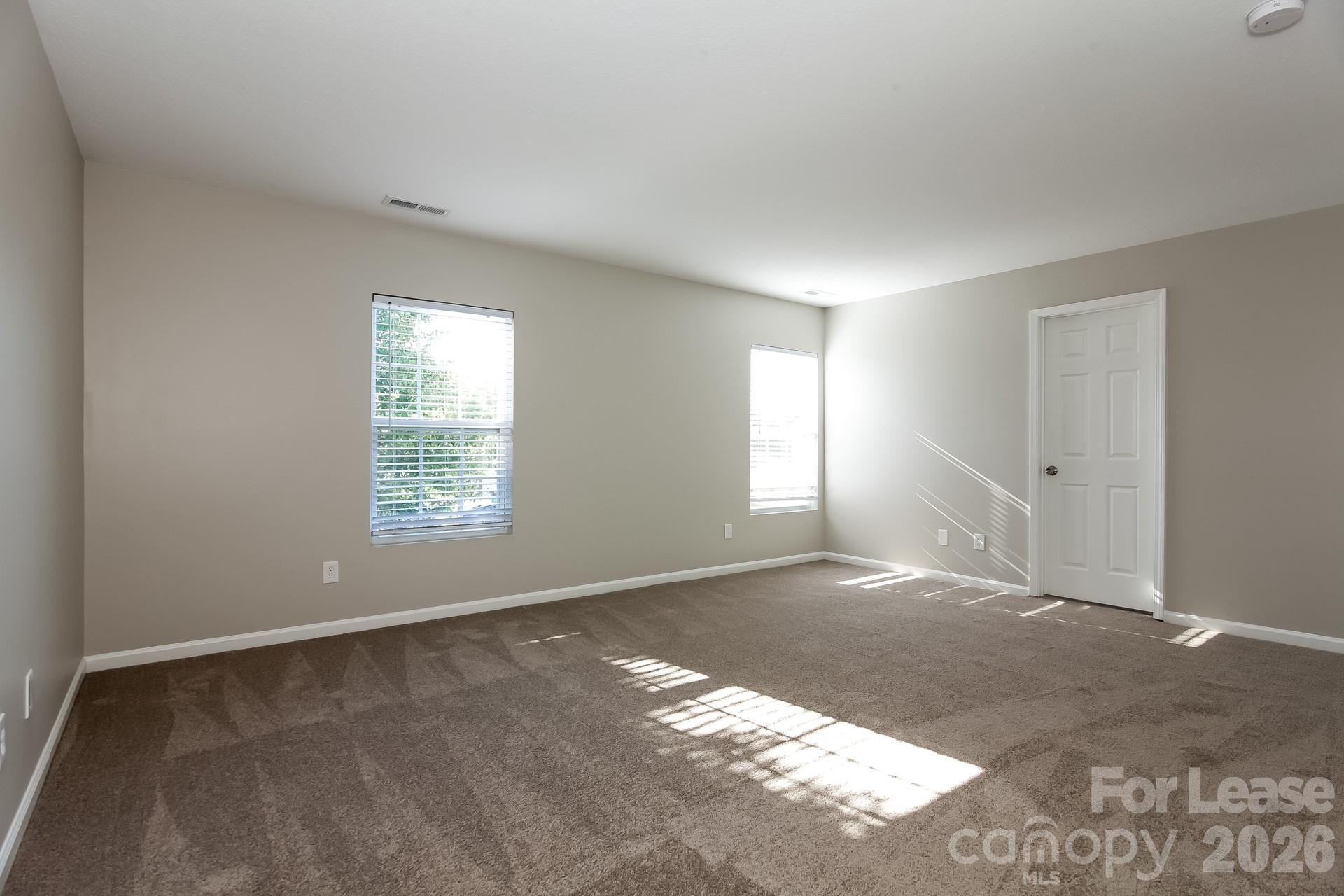1630 Ledson Court Property Photo 7