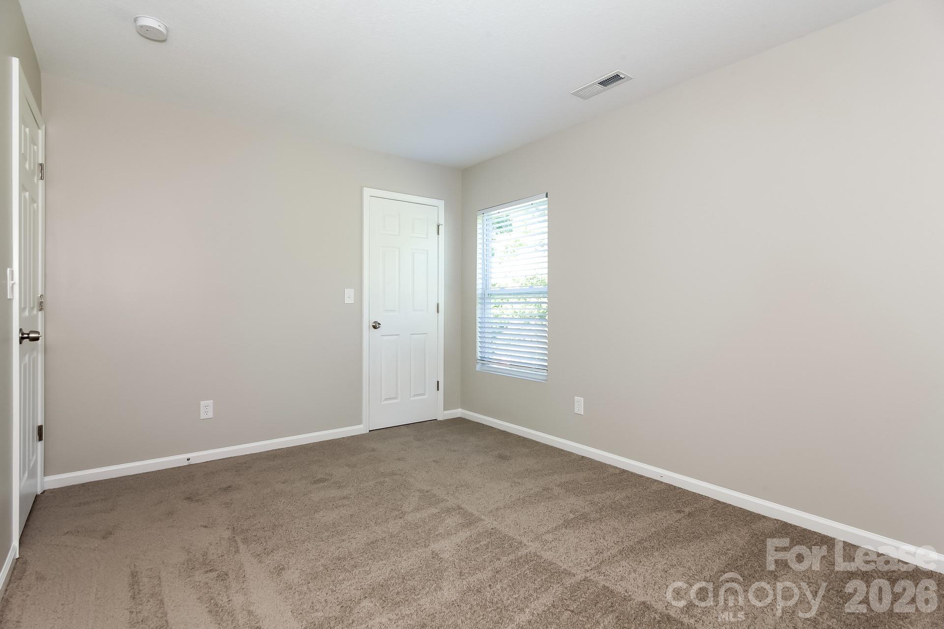 1630 Ledson Court Property Photo 9