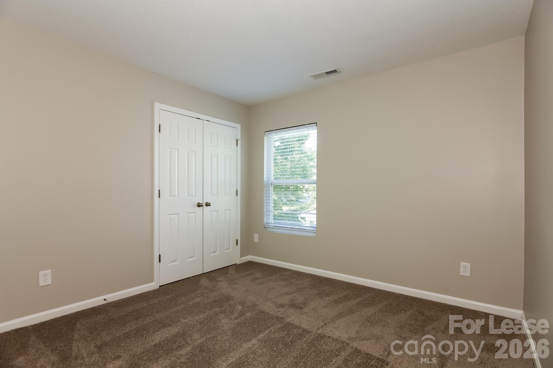 1630 Ledson Court Property Photo 11
