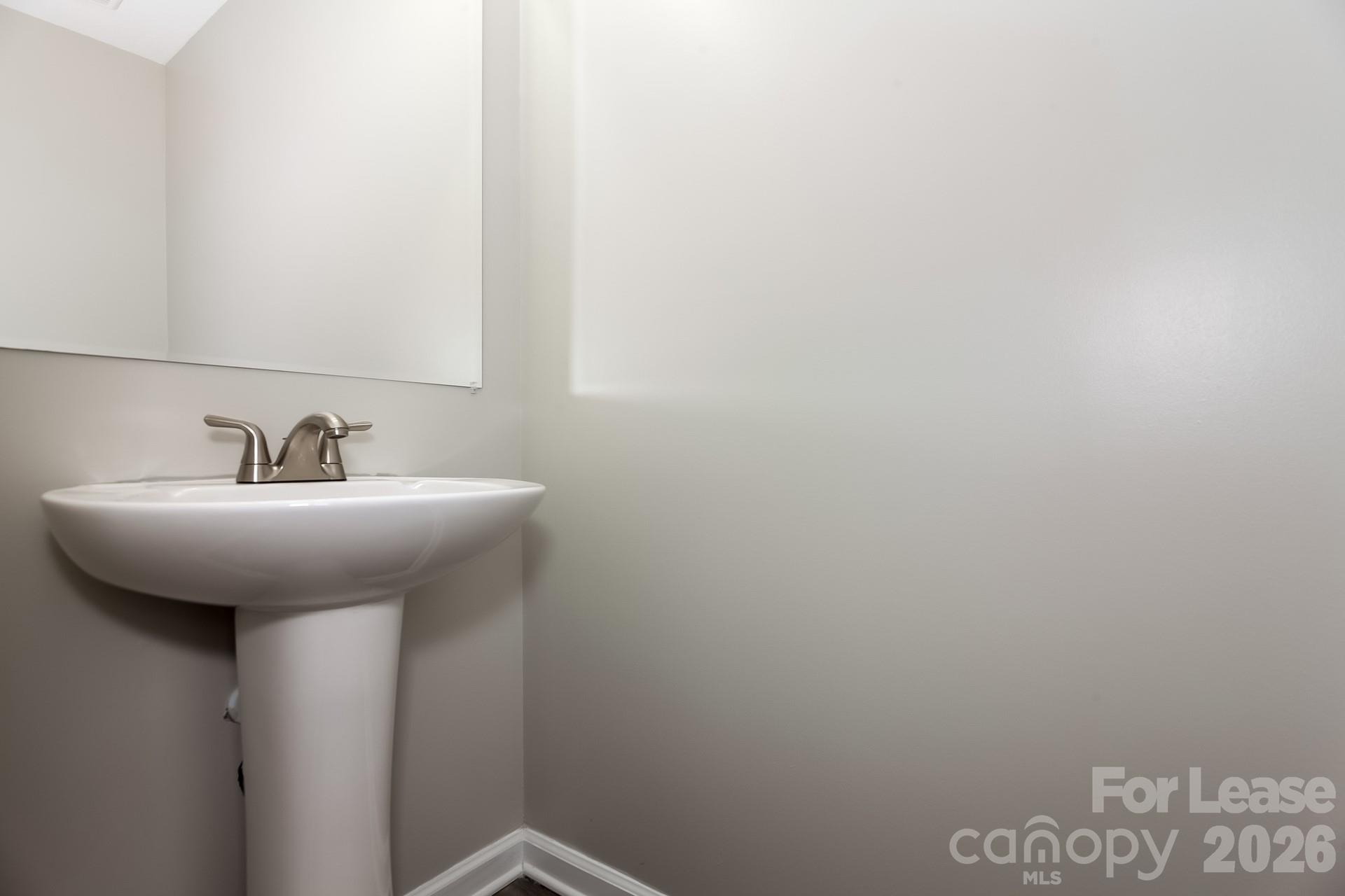 1630 Ledson Court Property Photo 13