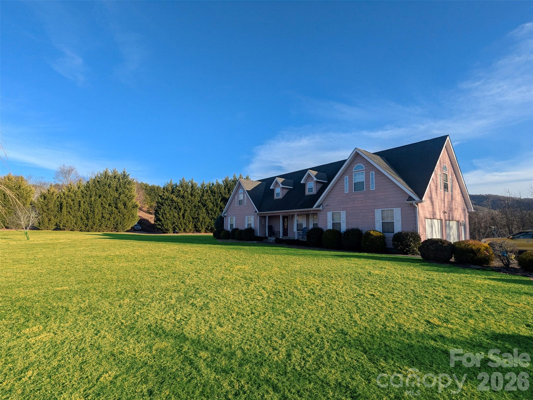 130 Crestview Street Property Photo 5