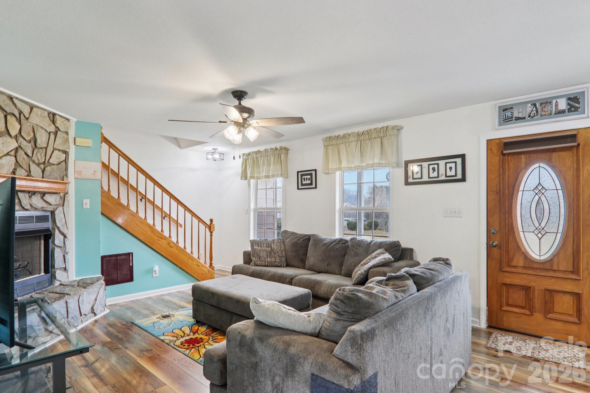 130 Crestview Street Property Photo 7