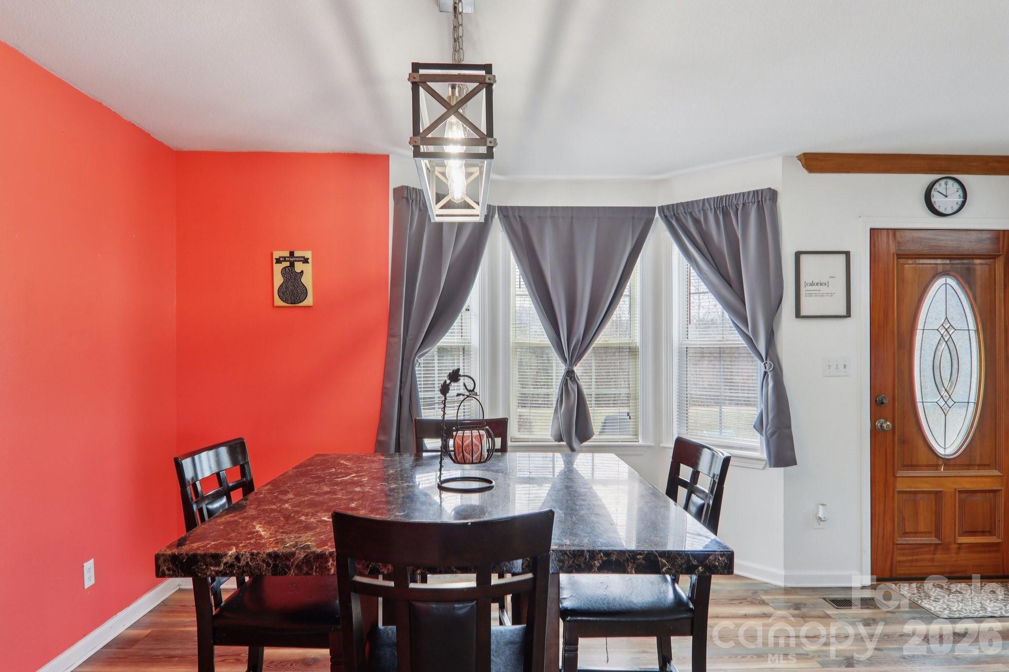 130 Crestview Street Property Photo 9