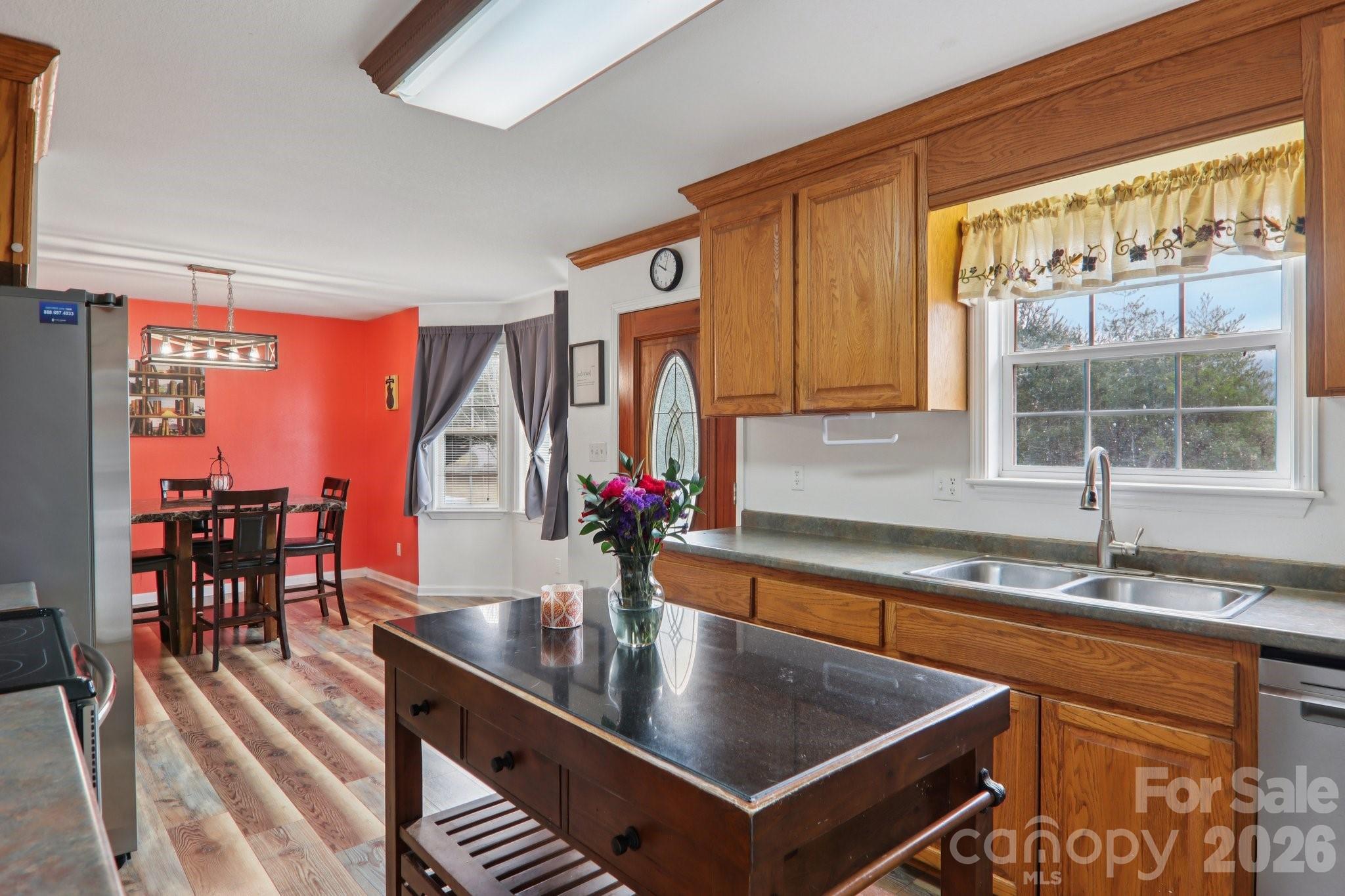 130 Crestview Street Property Photo 12