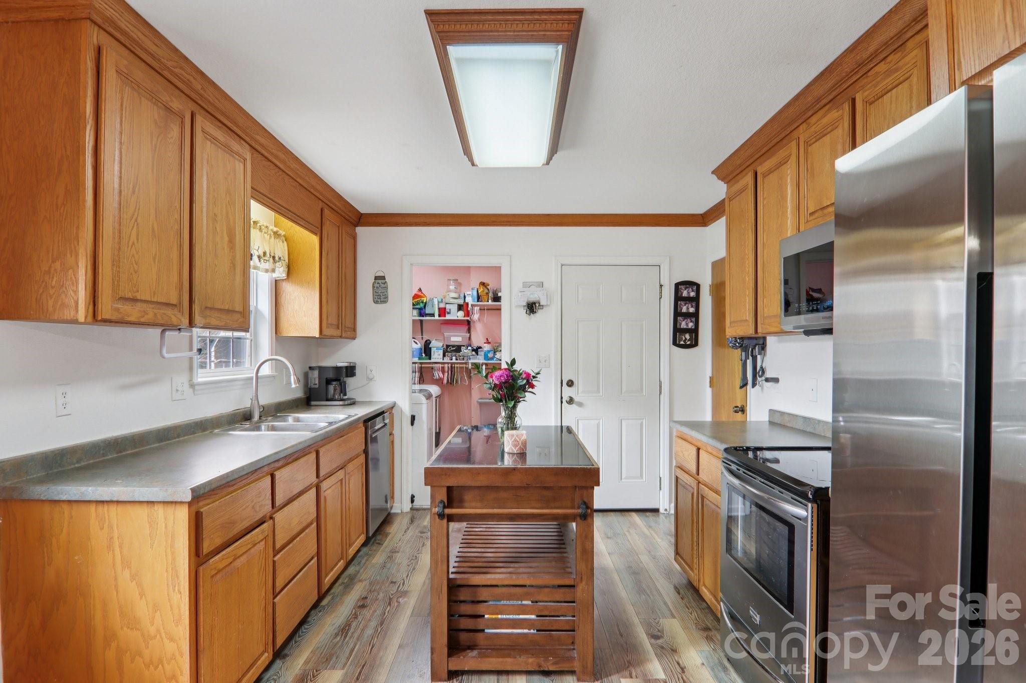 130 Crestview Street Property Photo 16