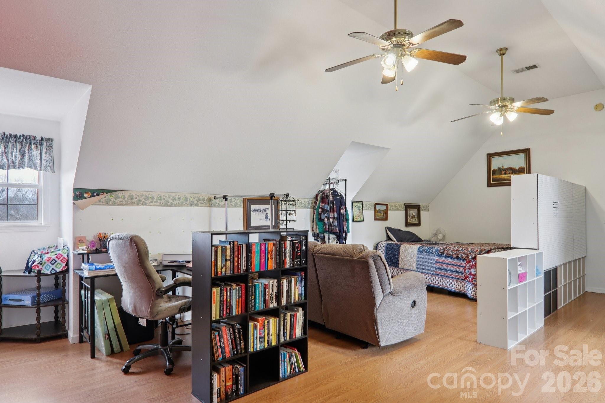 130 Crestview Street Property Photo 27