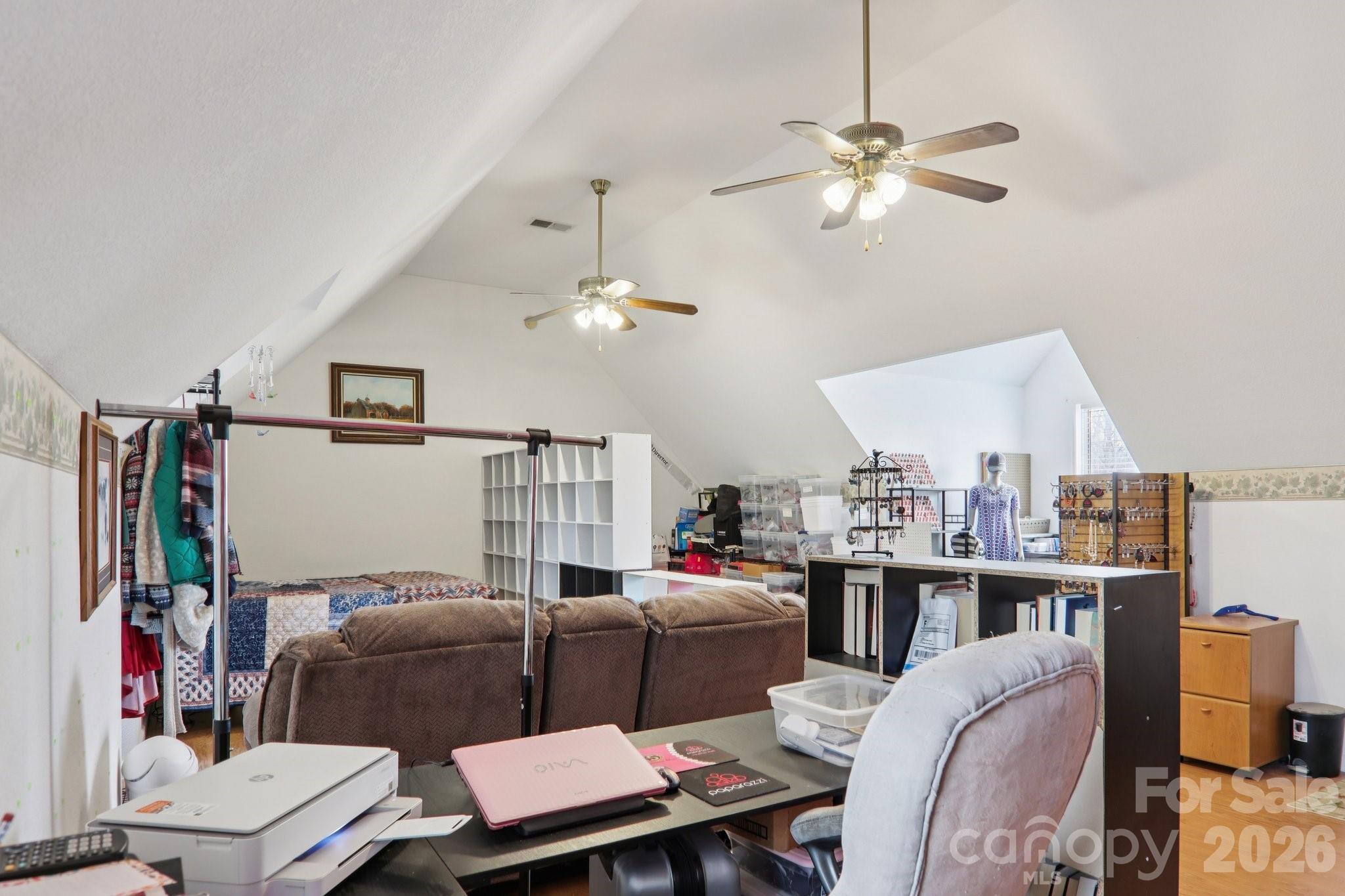 130 Crestview Street Property Photo 28