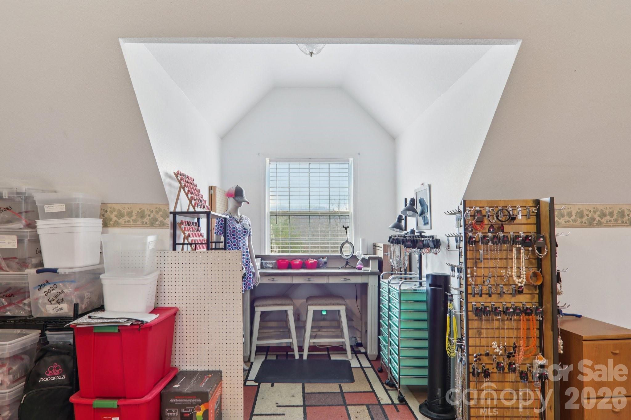 130 Crestview Street Property Photo 29