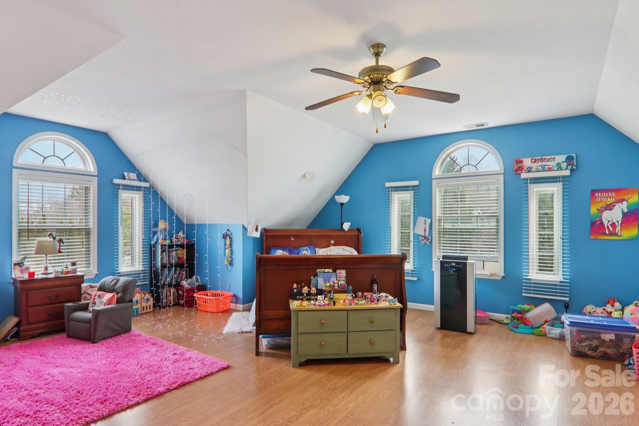 130 Crestview Street Property Photo 30