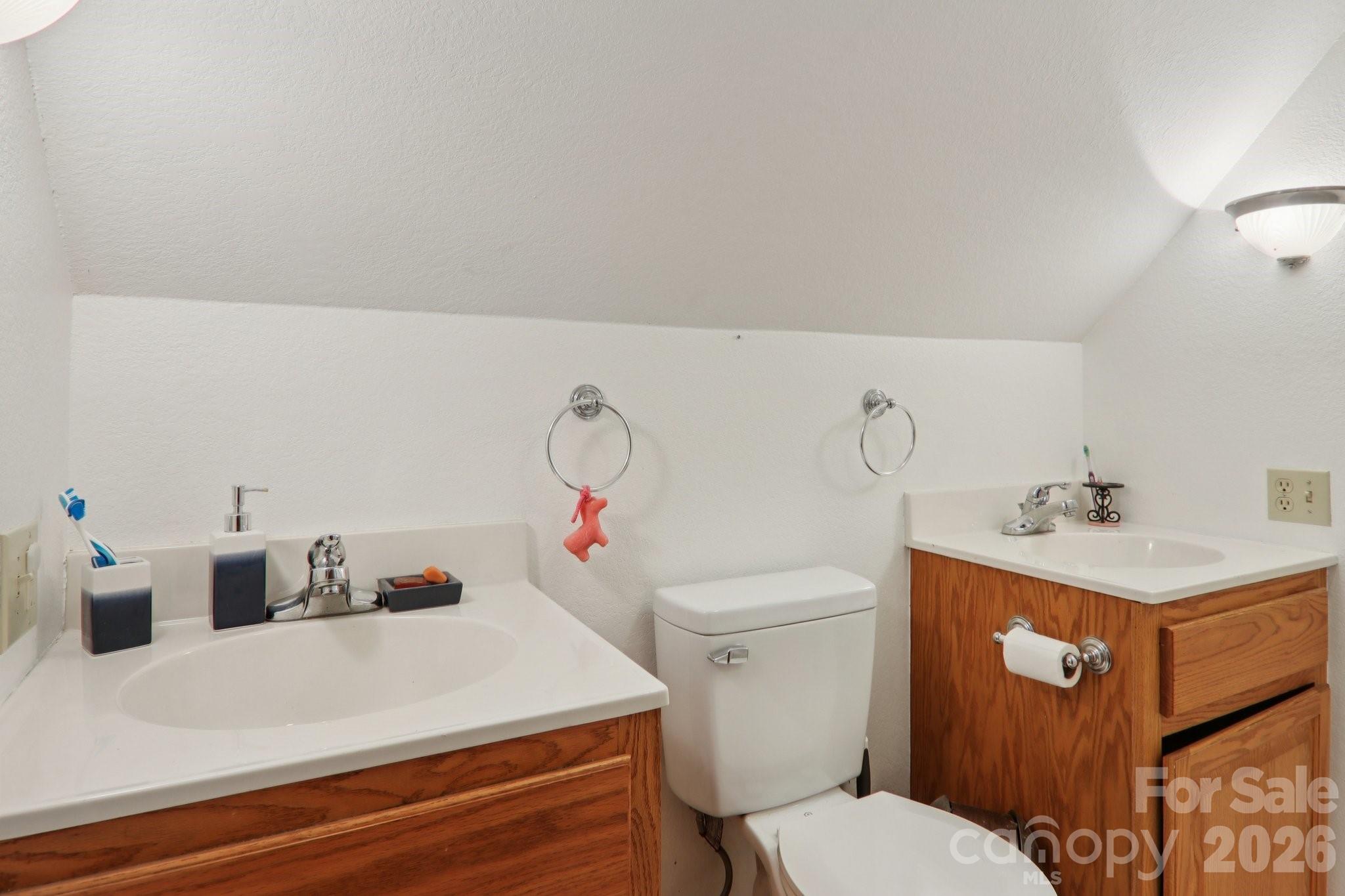 130 Crestview Street Property Photo 34