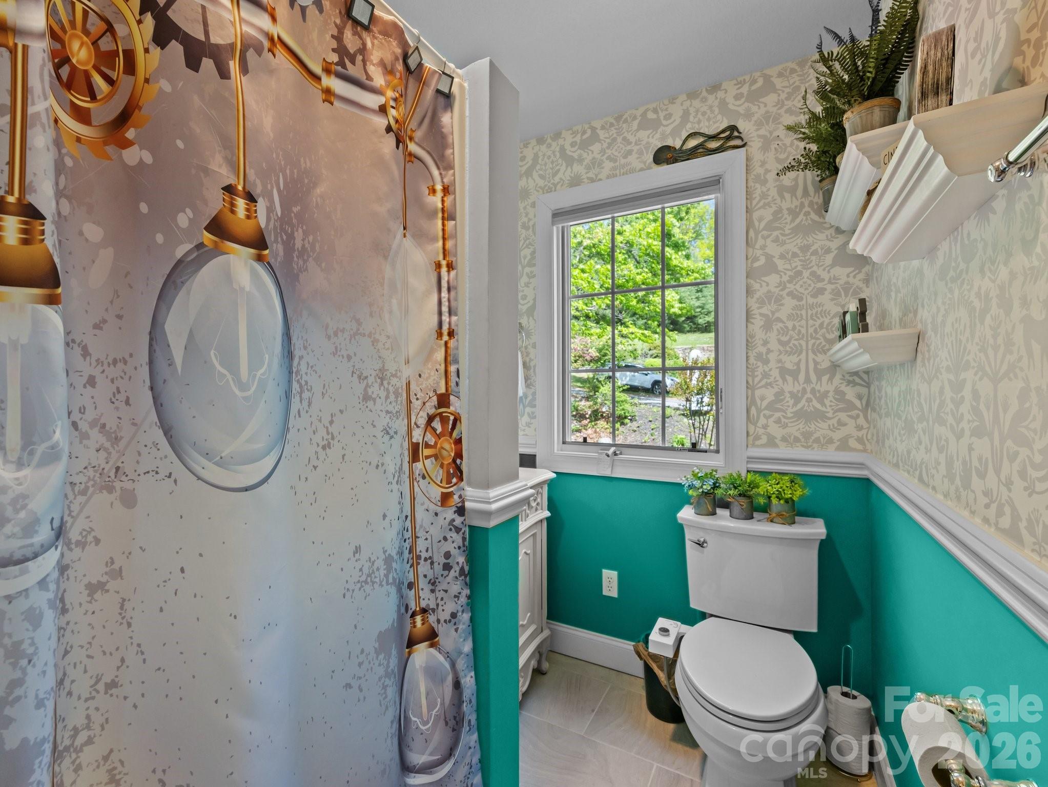 410 Lamp Post Drive Property Photo 29