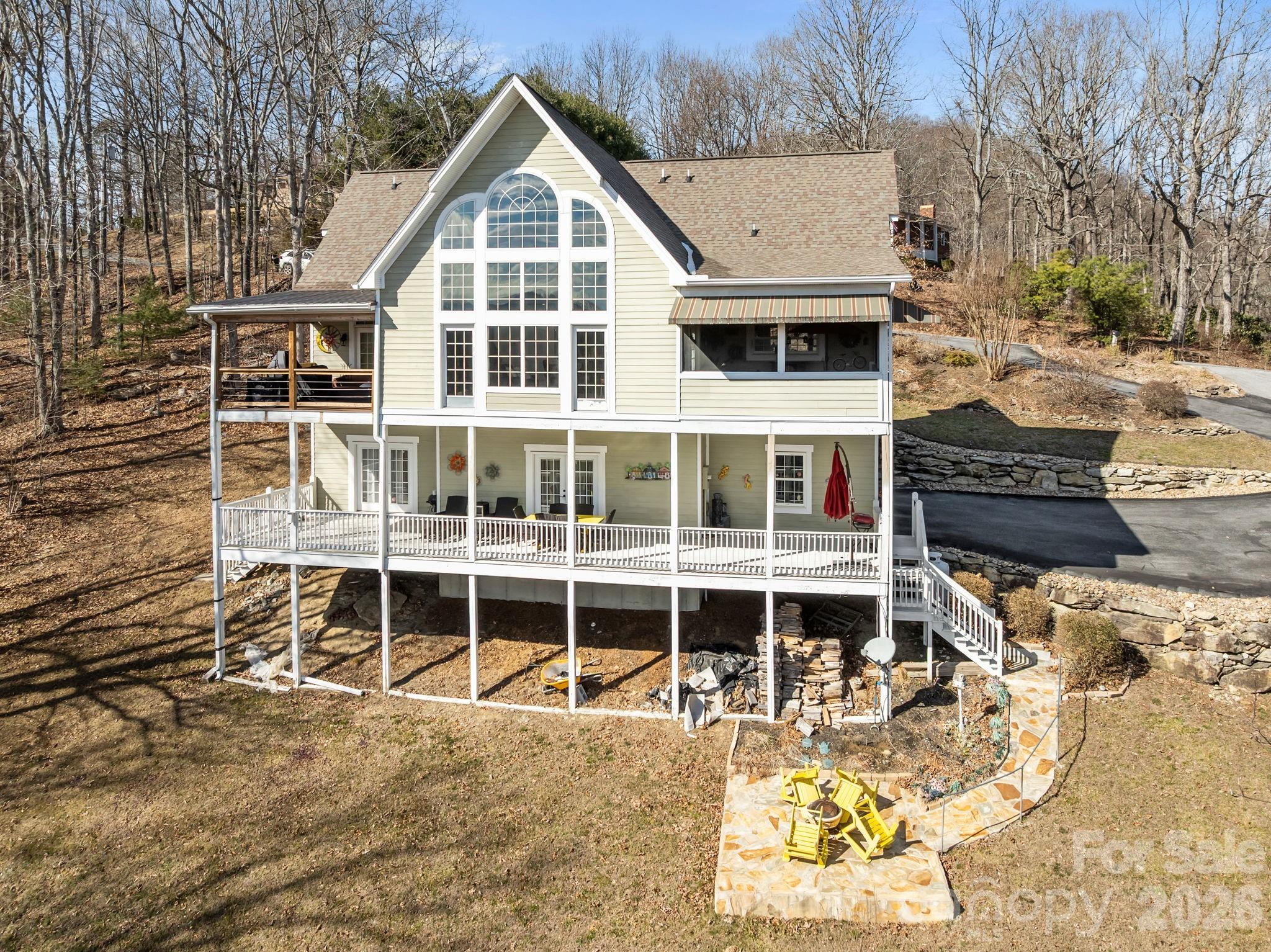 410 Lamp Post Drive Property Photo 42