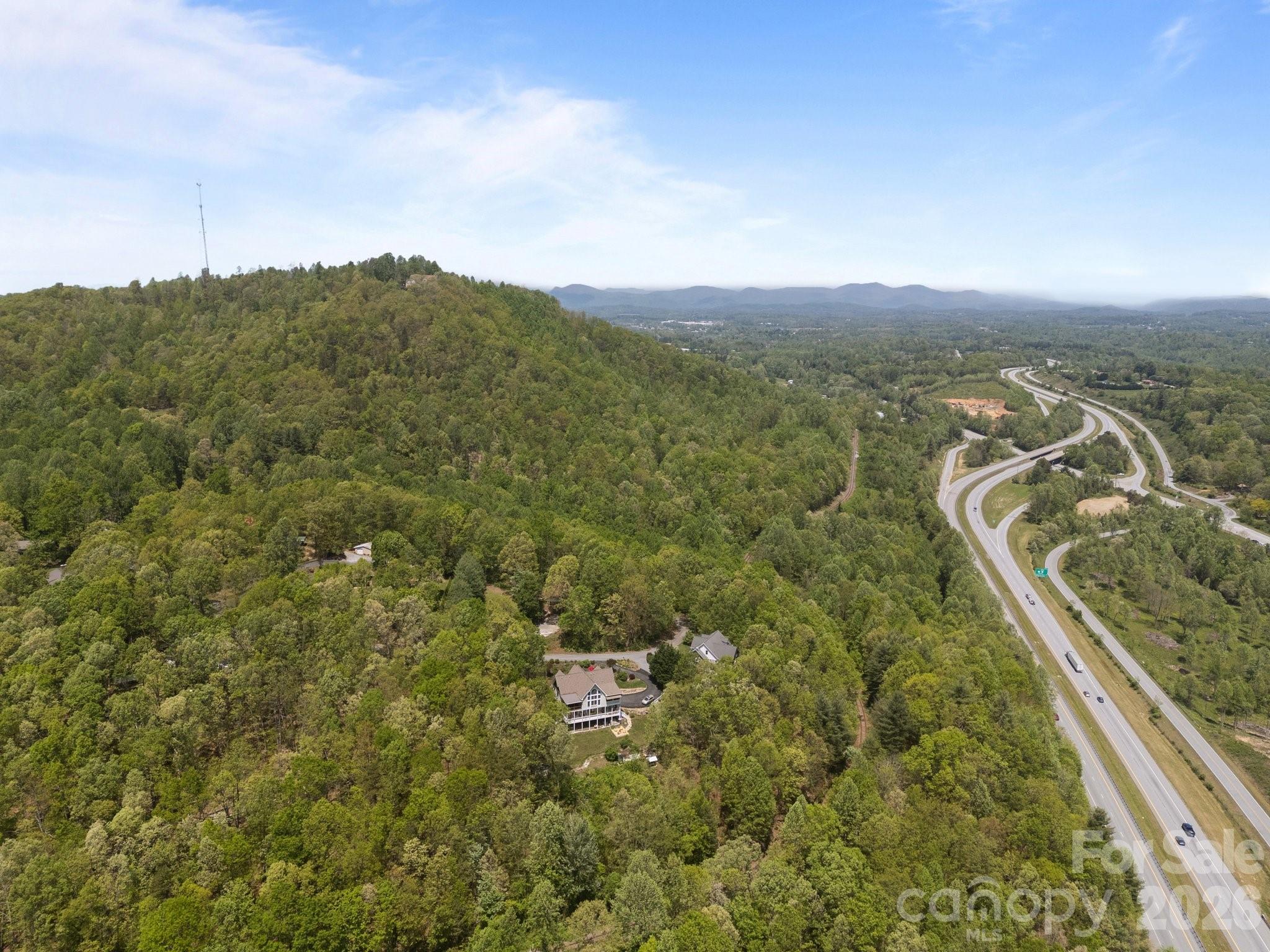 410 Lamp Post Drive Property Photo 43
