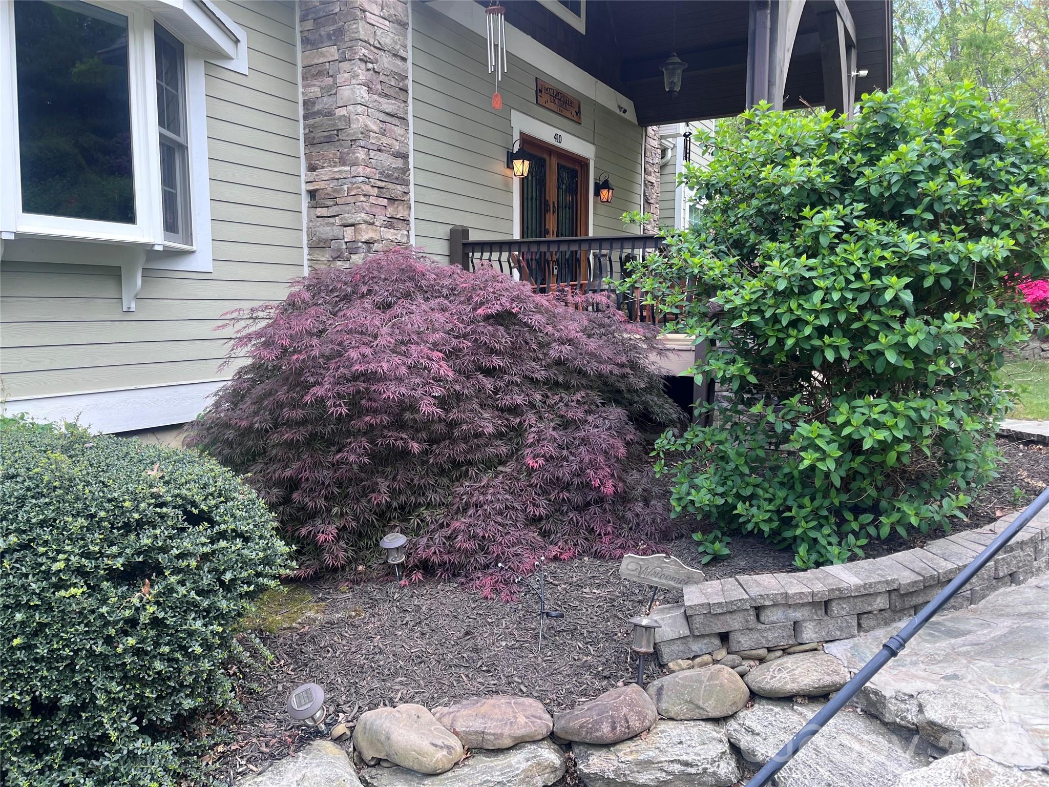 410 Lamp Post Drive Property Photo 46