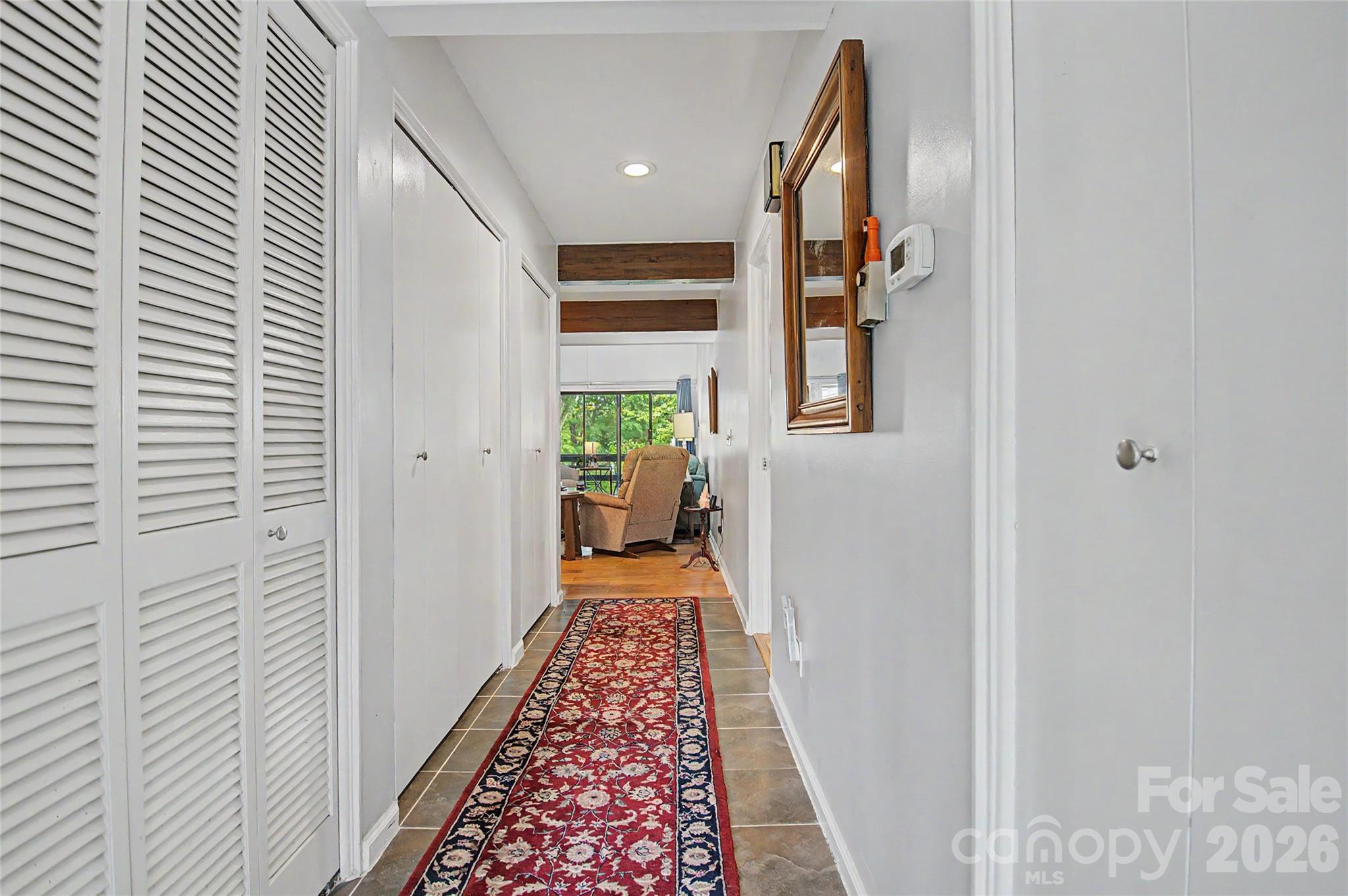 8 Lakemoor Lane 8 Property Photo 5